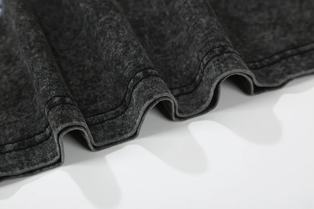 7711# P118 Washed Hellstar Hellstar ins same style retro printed tops for men and women, casual and trendy pure cotton washed short-sleeved T-shirt Color: Black Size: S M L XL