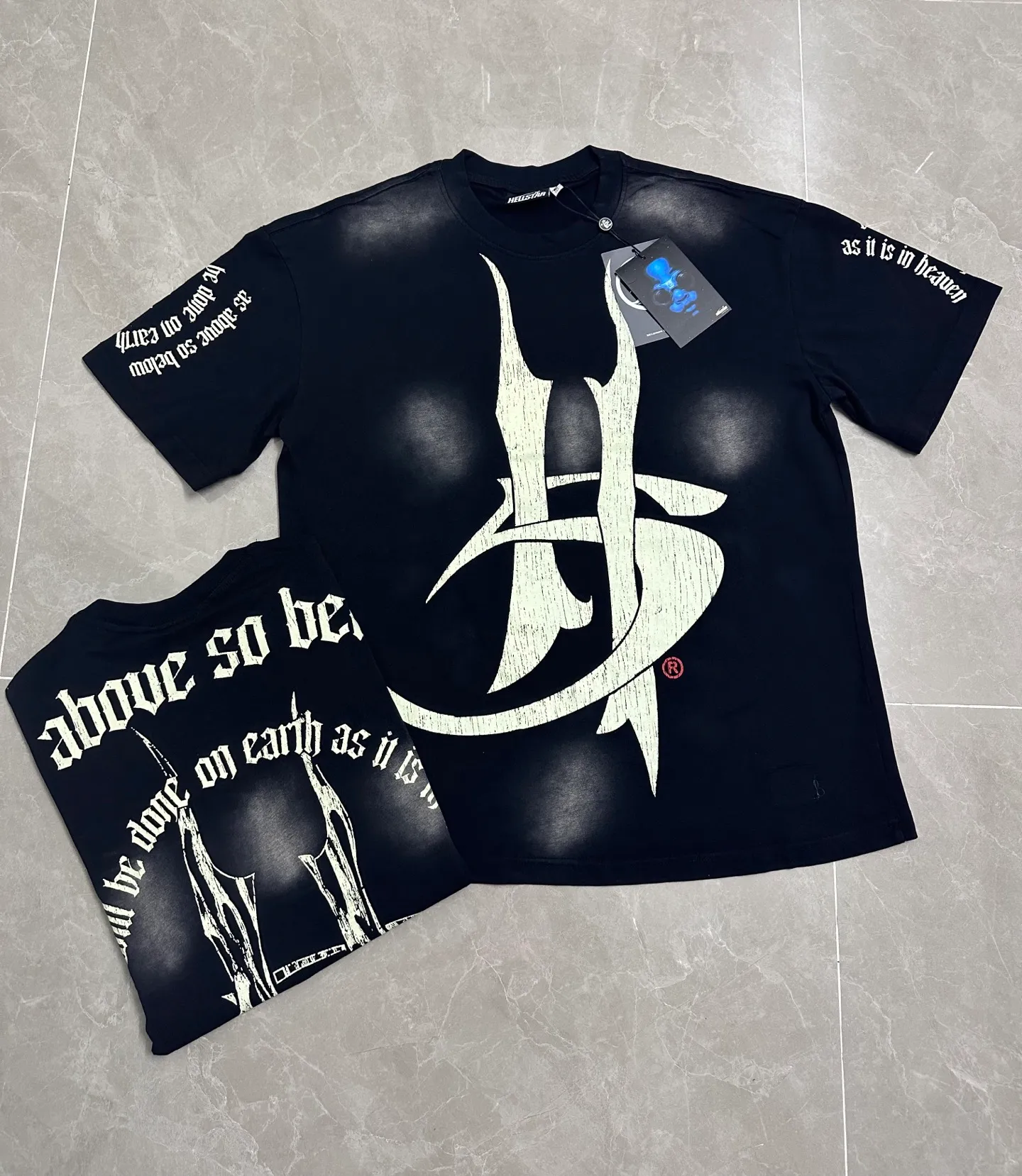 P124 835# Washed Black Hellstar Cross-border European and American style street brand pure cotton T-shirt Fabric (fabric): 32 counts of 250g washed and combed double yarn pure cotton Size (size): S-M- L- X L Color (colour): Washed black (spray Ma Liu)