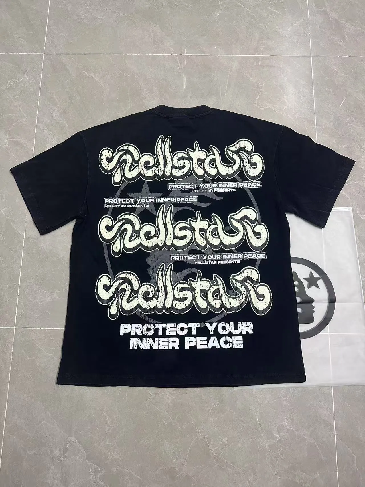 P124 Hellstar Hellstar Cross-border European and American style street fashion brand pure cotton T-shirt Fabric (fabric): 32 counts 250g washed combed double yarn pure cotton Size (size): S-M- L- X L Color (colour): Washed black (spray Ma Liu)