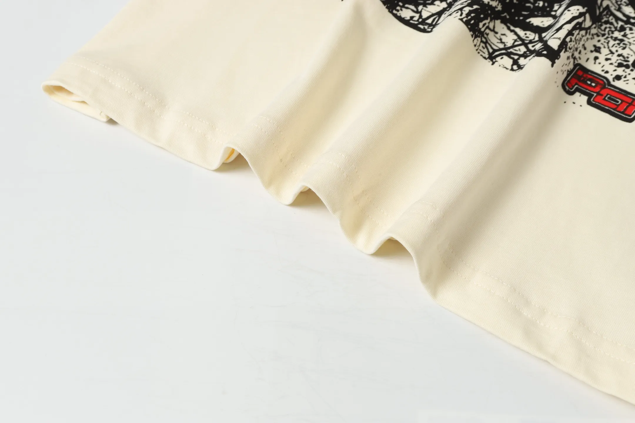 P108 Real-stock Hellstar cross-border European and American style, street fashion brand pure cotton T-shirt. Fabric: 32 counts of 240g combed double yarn pure cotton Size: S-M- L- X L Color: White: Apricot 👉 👉 👉