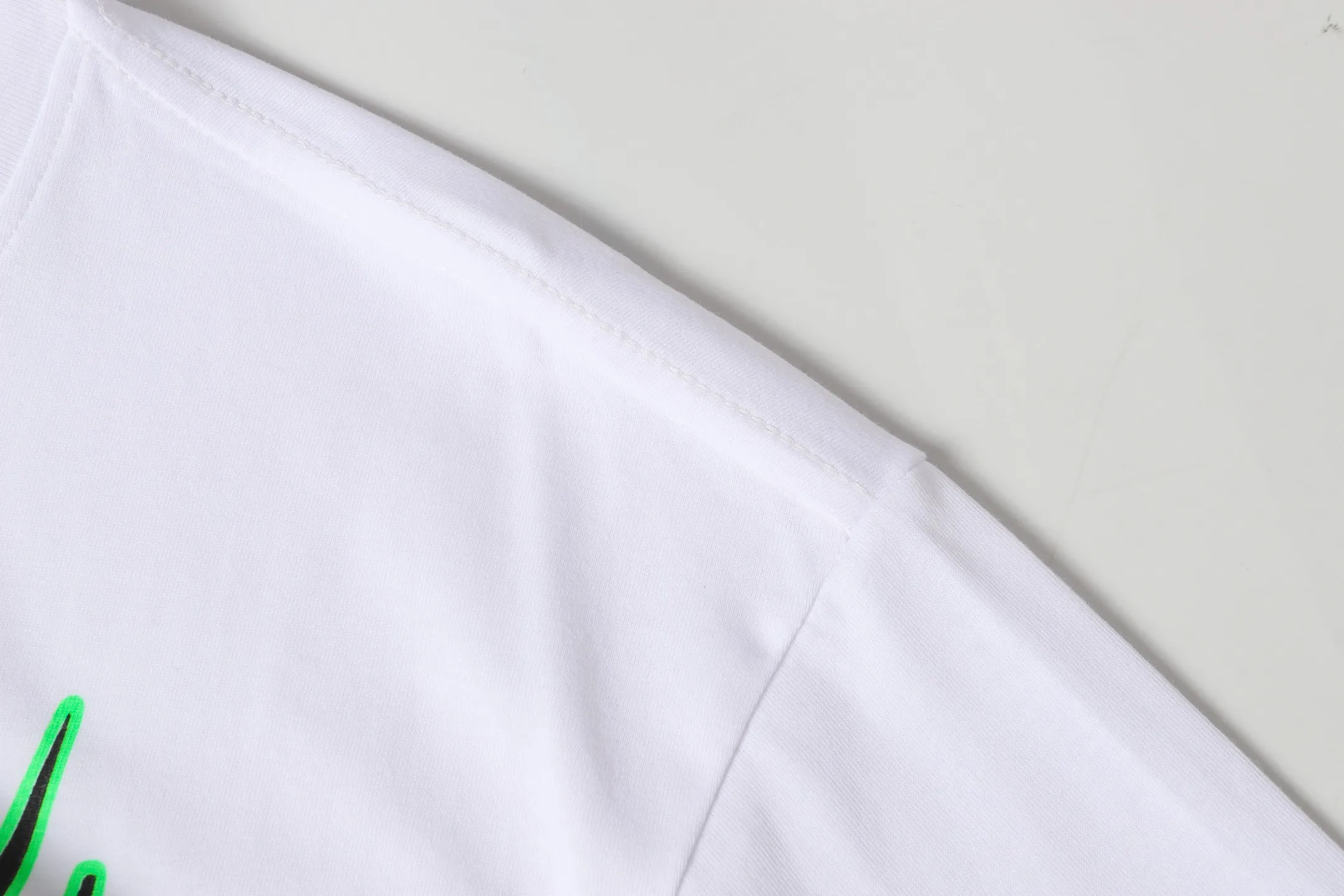 P108 Real-stock Hellstar cross-border European and American style, street fashion brand pure cotton T-shirt Fabric (fabric): 32 counts of 240g heavy combed double yarn pure cotton Size (size): S-M- L- X L Color (colour): white/apricot 👉 👉