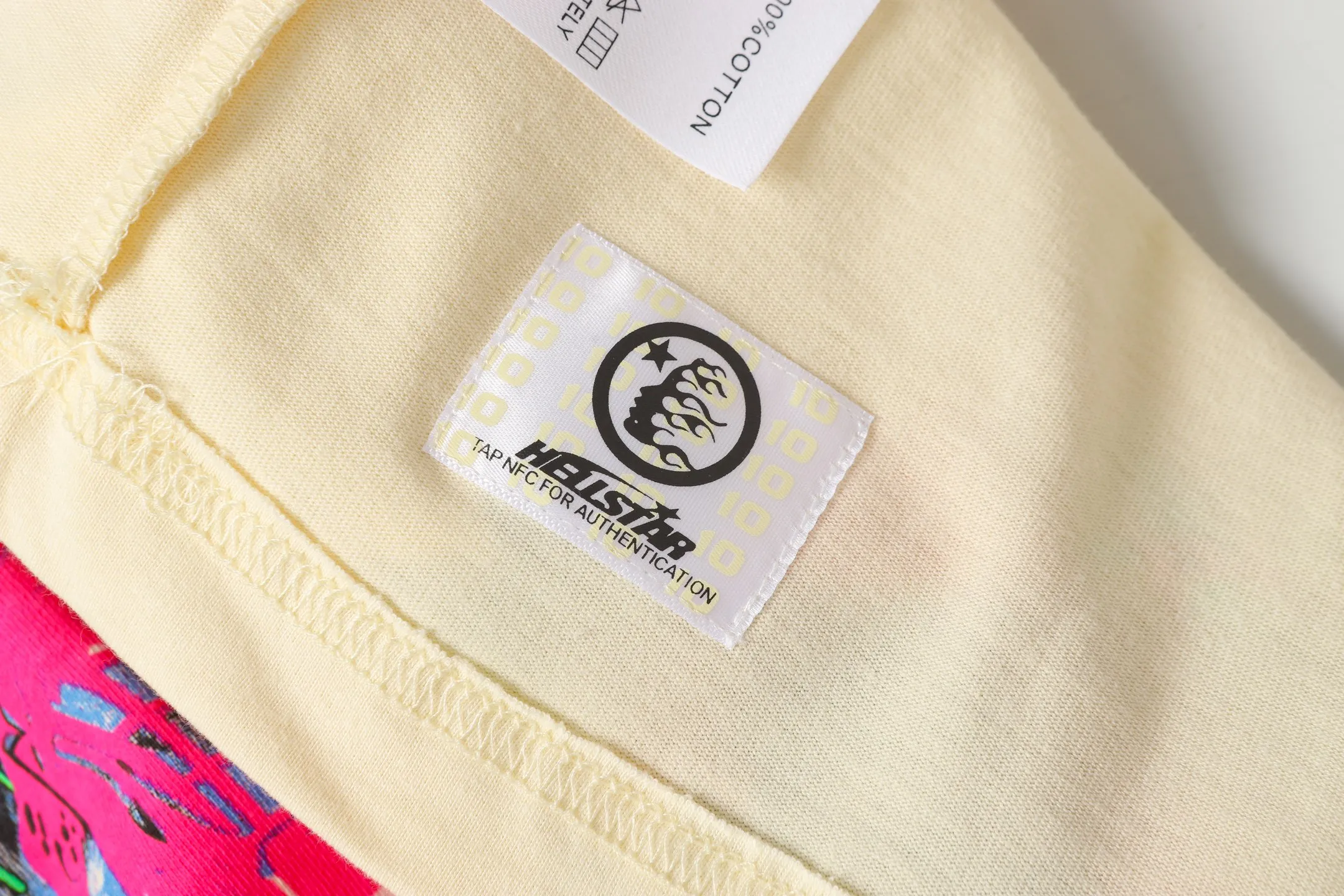 P108 Real-stock Hellstar cross-border European and American style, street fashion brand pure cotton T-shirt Fabric (fabric): 32 counts of 240g heavy combed double yarn pure cotton Size (size): S-M- L- X L Color (colour): white/apricot 👉 👉
