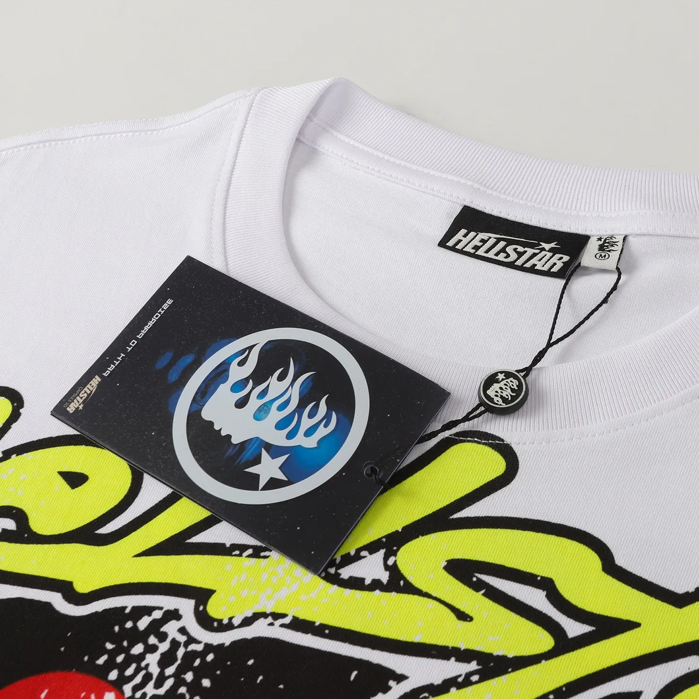 P108 Real-stock Hellstar Cross-border European and American style, street brand pure cotton T-shirt Fabric (fabric): 32 counts of 240g heavy combed double yarn pure cotton Size (size): S-M- L- X L Color (colour): Black/khaki 👉