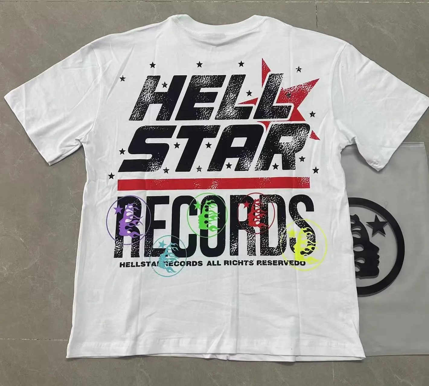 P108 Real-stock Hellstar Cross-border European and American style, street brand pure cotton T-shirt Fabric (fabric): 32 counts of 240g heavy combed double yarn pure cotton Size (size): S-M- L- X L Color (colour): Black/khaki 👉