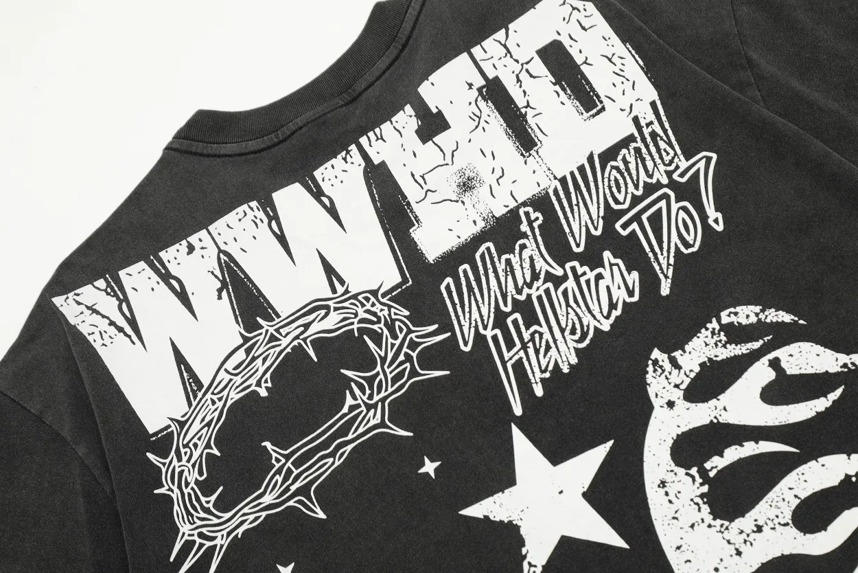 P126 Hellstar WWHD GOD Tshirt Hellstar washed and distressed short-sleeved T-shirt The new hot beauty trend Hellstar!  Standard beauty and trendy workmanship, original customization (fabric pattern, printing, hangtag, main mark, etc.), exaggerated painting style, explosive style, dare to break through tradition, bring adventurous new fashion experience!  YoungBoy, the most popular rapper in the youth circle, has shot a lot of models for him, and celebrities such as Dababy and Swae Lee frequently get dressed!  color: Vintage Black (washed black) size: S, M, L, XL