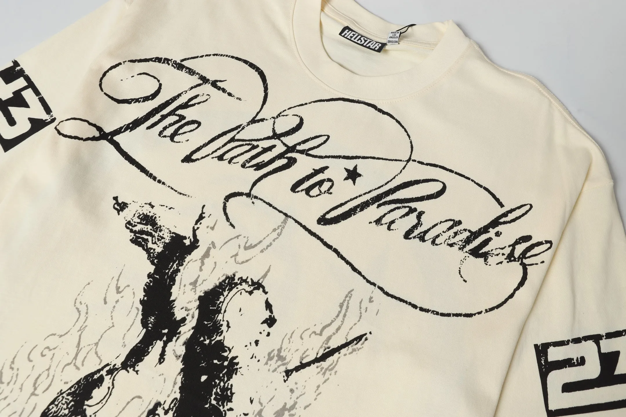 P108 Real-stock Hellstar Cross-border European and American style, street fashion brand pure cotton T-shirt Fabric (fabric): 32 counts of 240g heavy combed yarn pure cotton Size (size): S-M- L- X L Color (colour): apricot/white