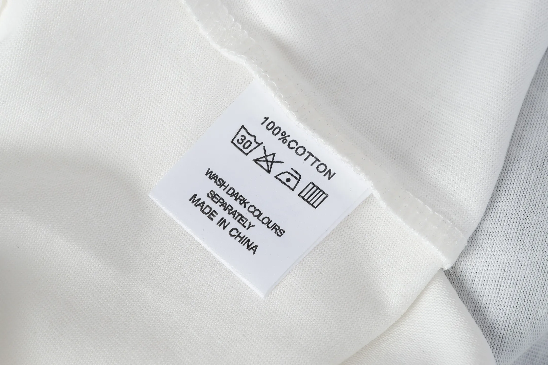P114 Real-stock Hellstar Cross-border European and American style, street fashion brand pure cotton T-shirt Fabric (fabric): 32 counts of 240g heavy combed double yarn pure cotton Size (size): S-M- L- X L Color (colour): white