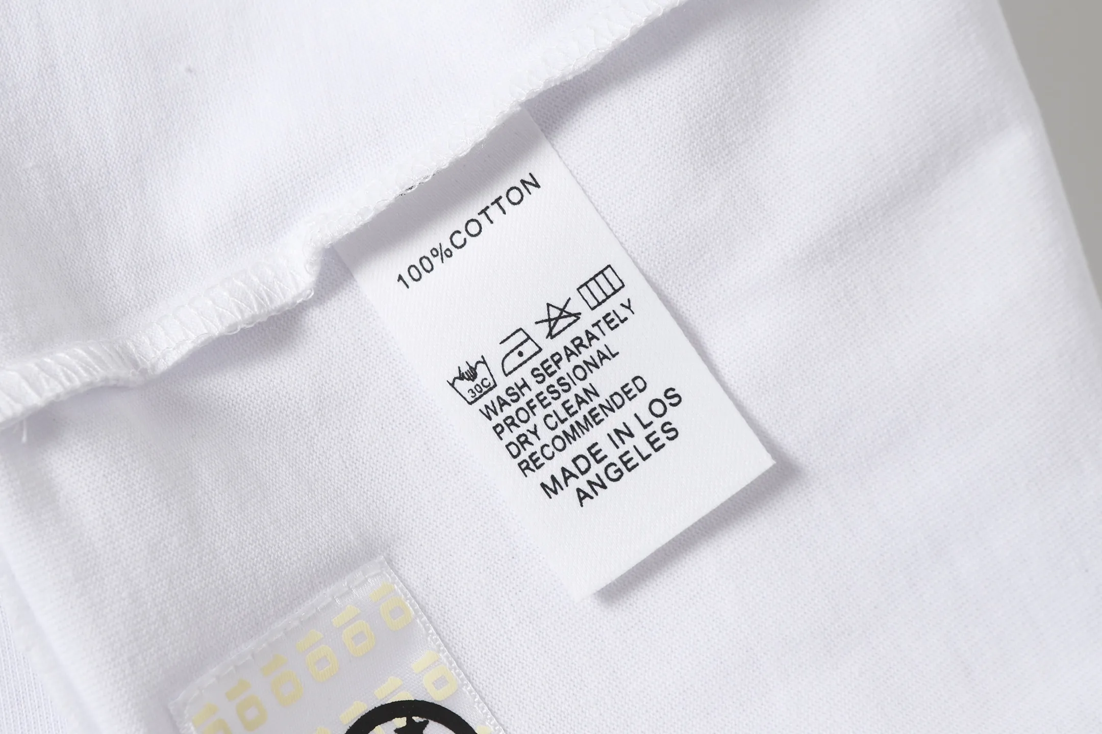 P116 Real stock Hellstar cross-border European and American style, street brand pure cotton T-shirt Fabric (fabric): 32 pieces of 240g heavy combed double yarn pure cotton Size (size): S-M- L- X L Color (colour): white