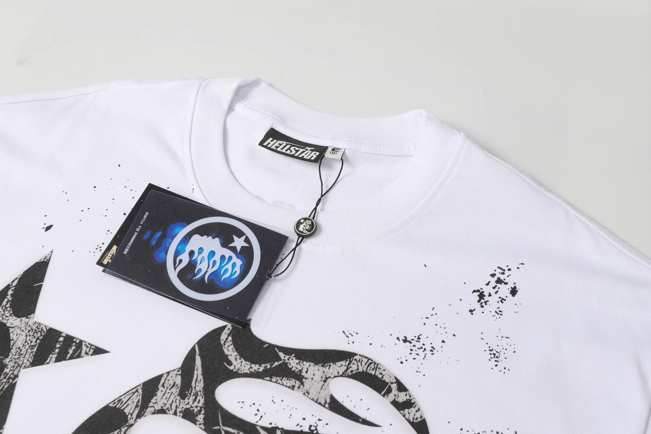 P108 Real-stock Hellstar Cross-border European and American style, street brand pure cotton T-shirt Fabric (fabric): 32 pieces of 240g heavy combed double yarn pure cotton Size (size): S-M- L- X L Color (colour): white/apricot 👉