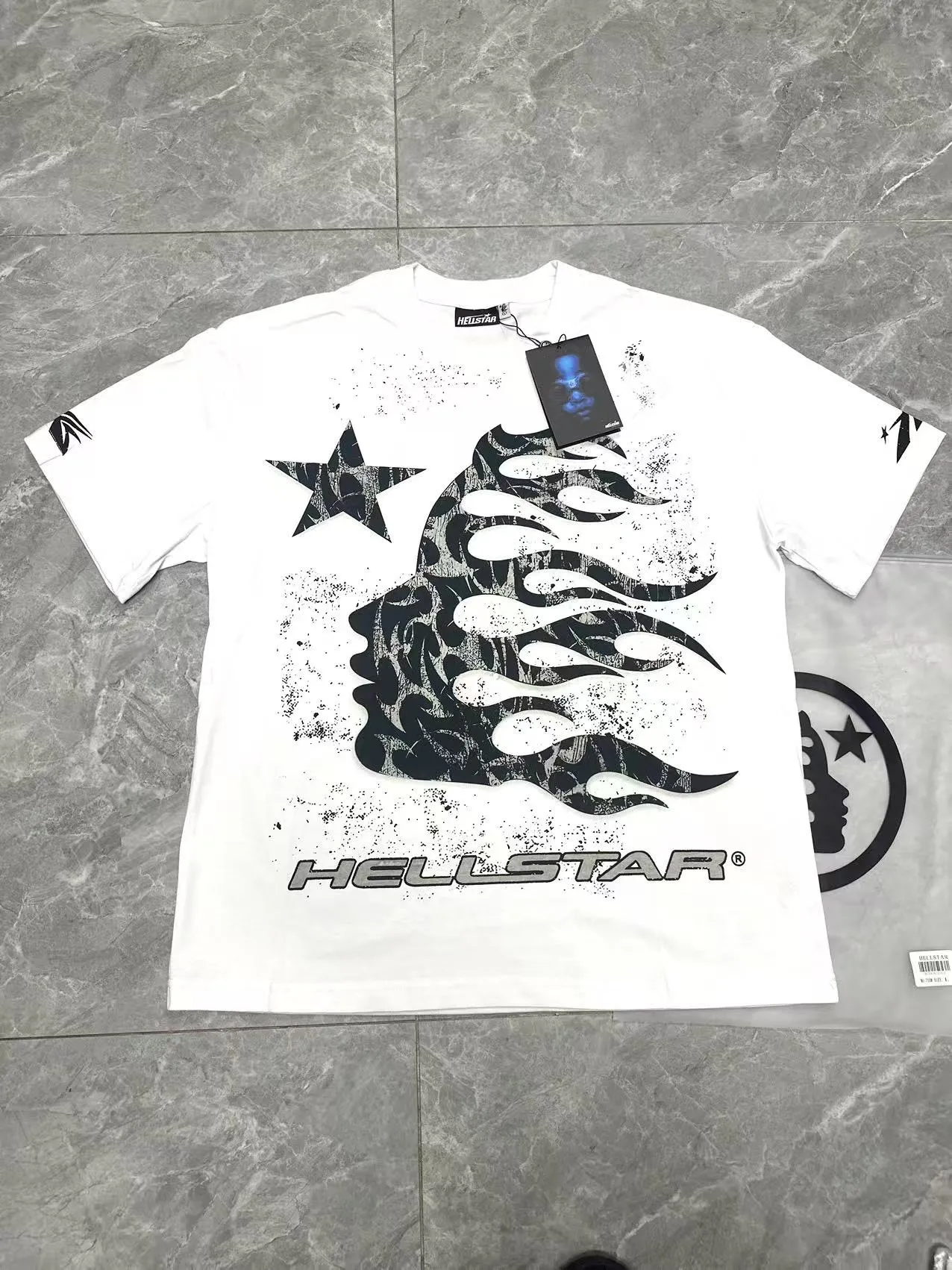 P108 Real-stock Hellstar Cross-border European and American style, street brand pure cotton T-shirt Fabric (fabric): 32 pieces of 240g heavy combed double yarn pure cotton Size (size): S-M- L- X L Color (colour): white/apricot 👉