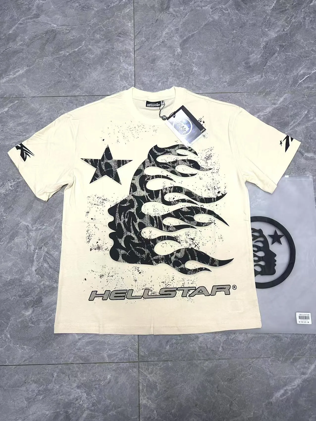 P108 Real-stock Hellstar Cross-border European and American style, street brand pure cotton T-shirt Fabric (fabric): 32 pieces of 240g heavy combed double yarn pure cotton Size (size): S-M- L- X L Color (colour): white/apricot 👉