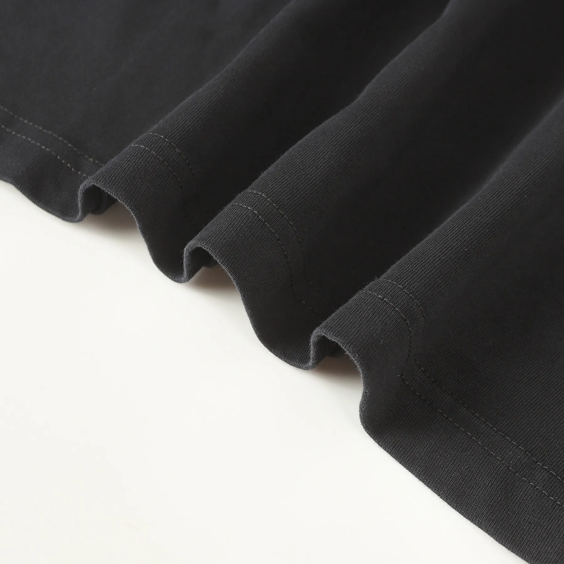 P124 953# Washed Black I Hellstar Cross-border European and American style street fashion brand pure cotton T-shirt Fabric (fabric): 32 counts 250g washed combed double yarn pure cotton Size (size): S-M- L- X L Color (colour): Washed black