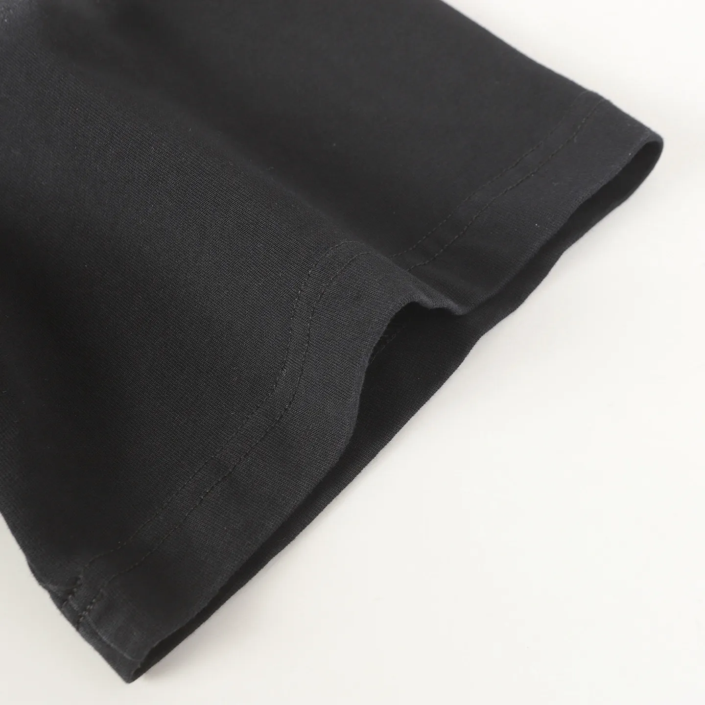 P124 953# Washed Black I Hellstar Cross-border European and American style street fashion brand pure cotton T-shirt Fabric (fabric): 32 counts 250g washed combed double yarn pure cotton Size (size): S-M- L- X L Color (colour): Washed black