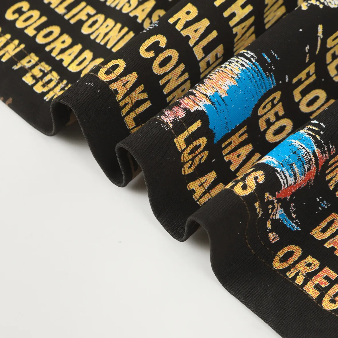 P108 Real-stock Hellstar Cross-border European and American style, street fashion brand pure cotton T-shirt Fabric (fabric): 32 pieces of 240g heavy combed double yarn pure cotton Size (size): S-M- L- X L Color (colour): Brown