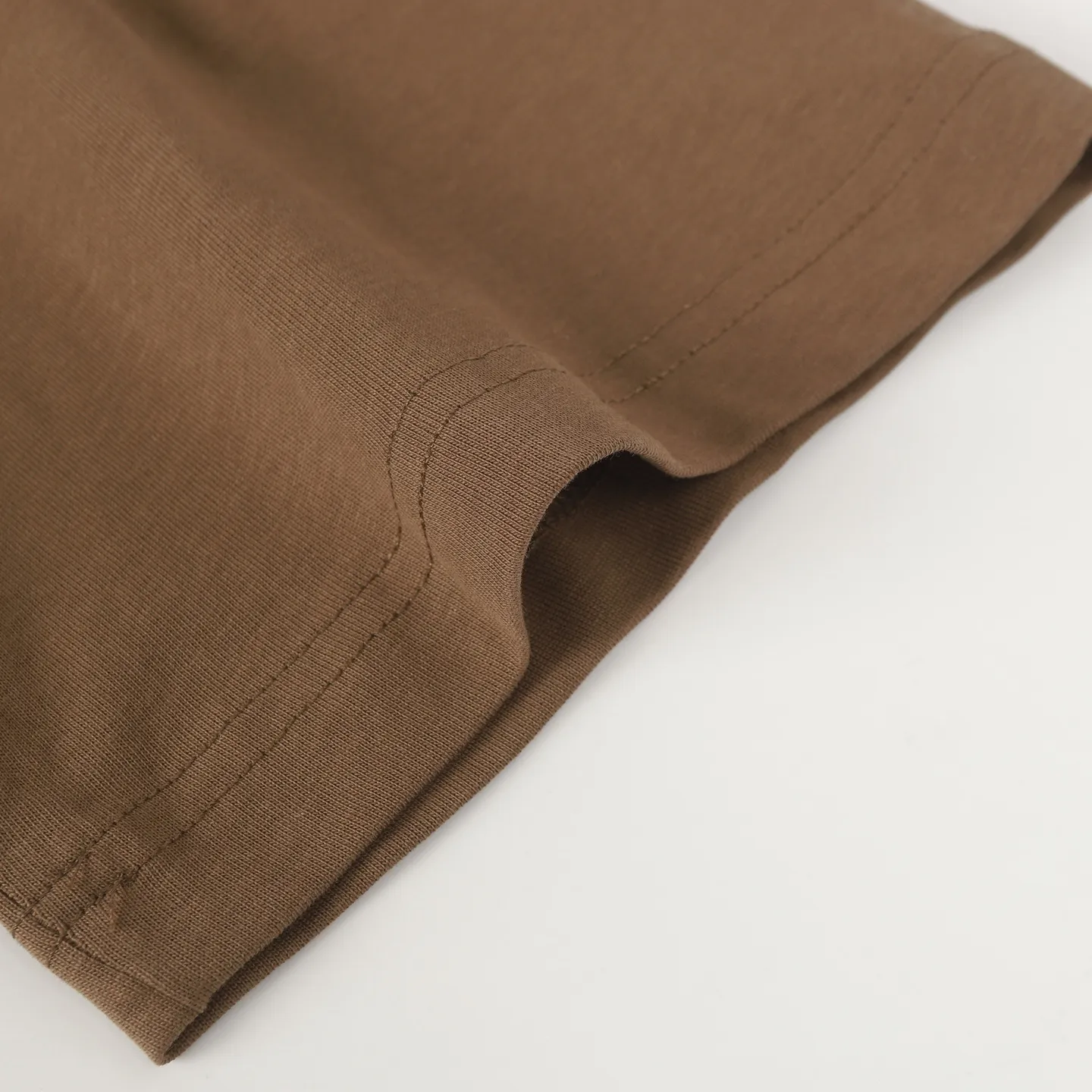 P108 Real-stock Hellstar Cross-border European and American style, street fashion brand pure cotton T-shirt Fabric (fabric): 32 pieces of 240g heavy combed double yarn pure cotton Size (size): S-M- L- X L Color (colour): Brown