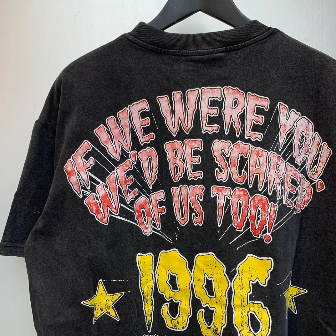 P140 Hellstar Halloween 1996 HIP HOP trendy brand T-shirt short-sleeved new hot beauty trend Hellstar!  Standard beauty and trendy workmanship, original customization (fabric, pattern, printing, hang tag, main mark, etc.), exaggerated style, explosive style, dare to break through tradition, bring adventurous new fashion experience!   YoungBoy, the most popular rapper in the youth circle, has shot a lot of models for him, and celebrities such as Dababy and Swae Lee frequently get dressed!  color: black Size: S, M, L, XL
