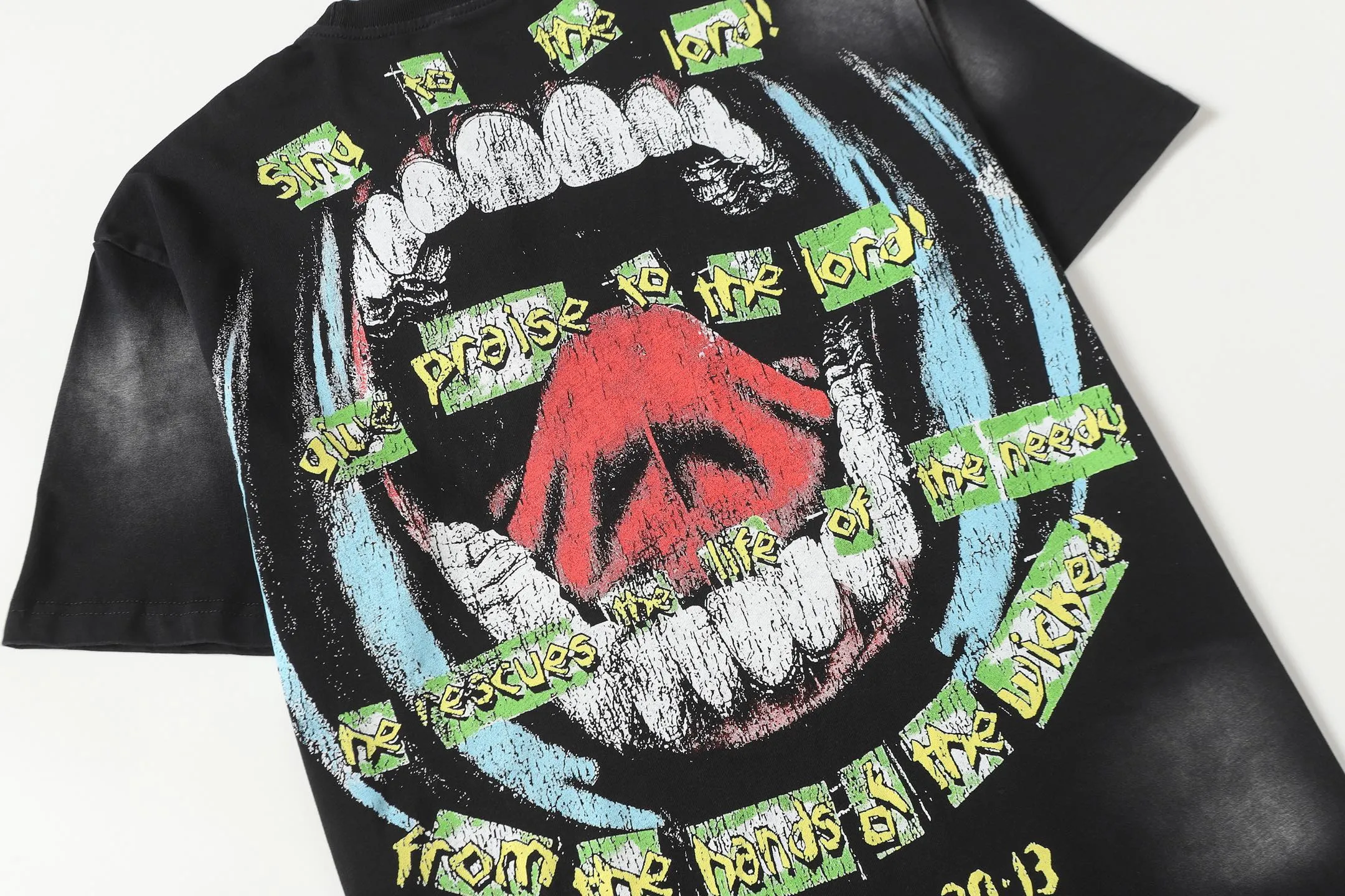 P124 Hellstar Cross-border European and American style street brand pure cotton T-shirt Fabric (fabric): 32 counts of 250g washed and combed double yarn pure cotton Size (size): S-M- L- X L Color (colour): Washed black (spray Ma Liu)