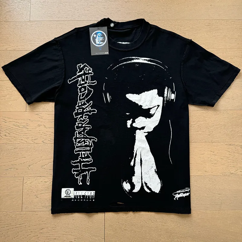 P140 Washed black reversible real shot Hellstar washed and worn reversible fashionable printed short-sleeved T-shirt Fabric: 250g 32 count fine cotton double yarn pure cotton Color: washed black + reversible + worn Size: S M L XL
