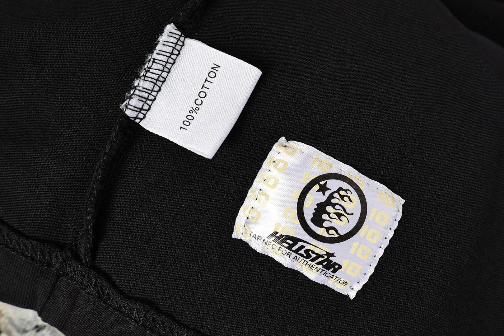 P124 Real-stock high-definition Hellstar Cross-border European and American style street brand pure cotton T-shirt Fabric (fabric): 32 pieces of 250g washed combed double yarn pure cotton Size (size): S-M- L- X L Color (colour): Washed black 👉