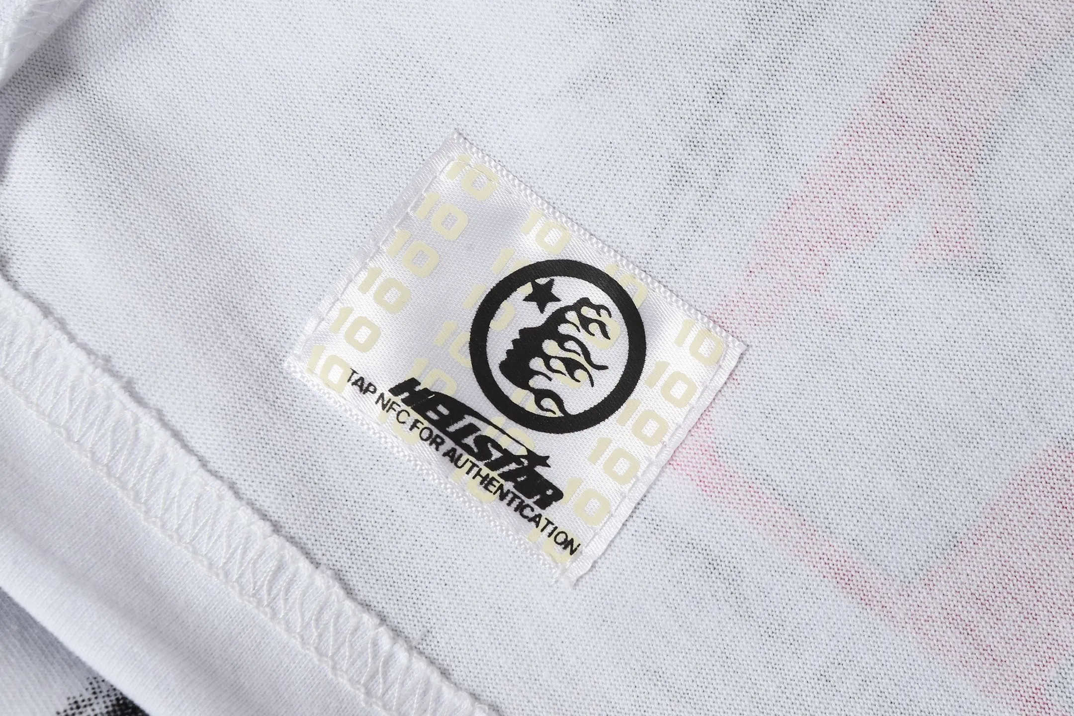 P108 Real-stock Hellstar Cross-border European and American style, street fashion brand pure cotton T-shirt Fabric (fabric): 32 pieces of 240g heavy combed double yarn pure cotton Size (size): S-M- L- X L Color (colour): white