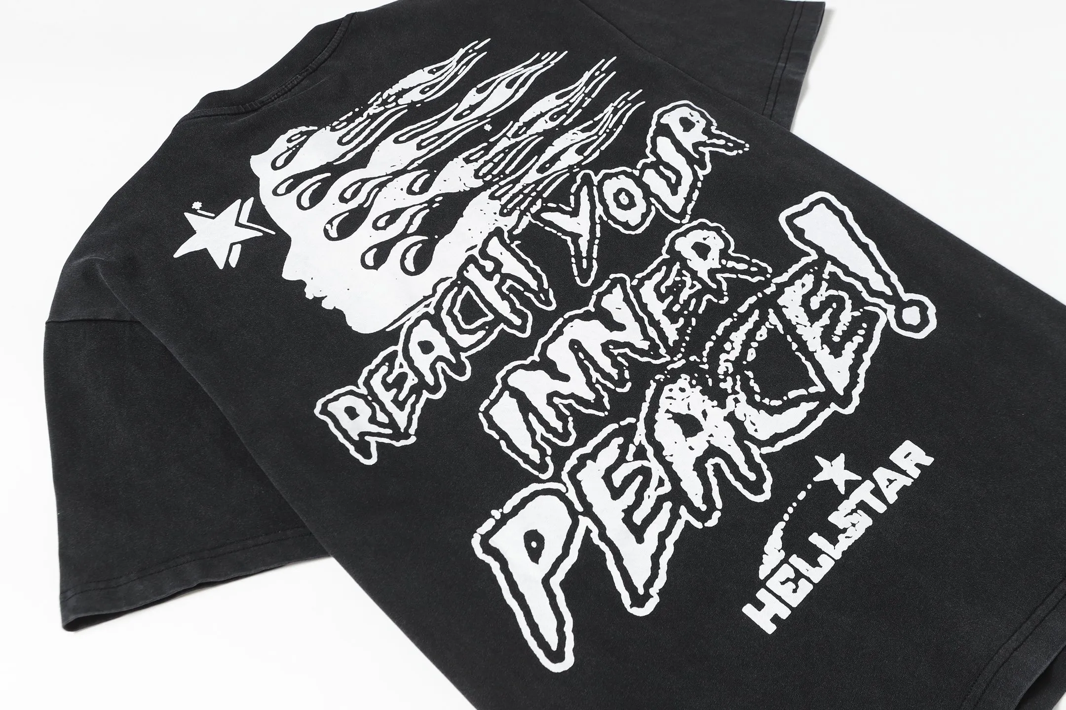P122 Hellstar Cross-border European and American style street fashion brand pure cotton T-shirt Fabric (fabric): 32 counts of 250g washed combed double yarn pure cotton Size (size): S-M- L- X L Color (colour): Washed black (spray Ma Liu)