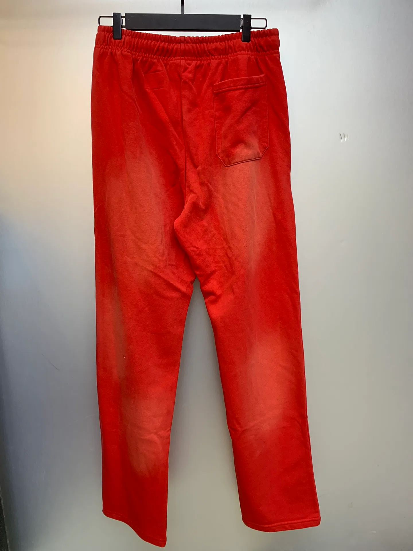 P210 Hellstar Sports Sweatpants Jet Black Red pure cotton terry washed distressed sweatpants color (color): Vintage Black (washed black), Vintage Red (washed red) Size (size): S, M, L, XL