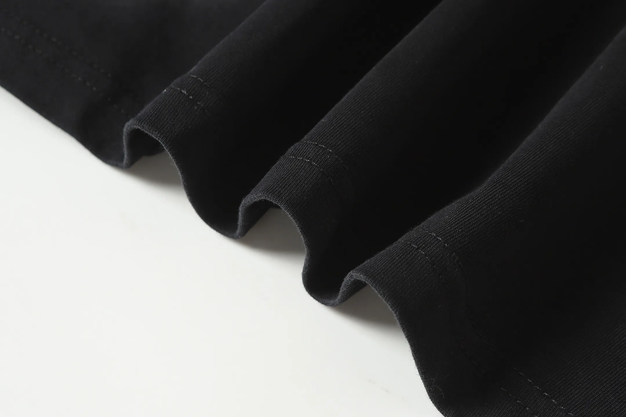 P124 Hellstar Hellstar Cross-border European and American style street fashion brand pure cotton T-shirt Fabric (fabric): 32 counts 250g washed combed double yarn pure cotton Size (size): S-M- L- X L Color (colour): Washed black (spray Ma Liu)