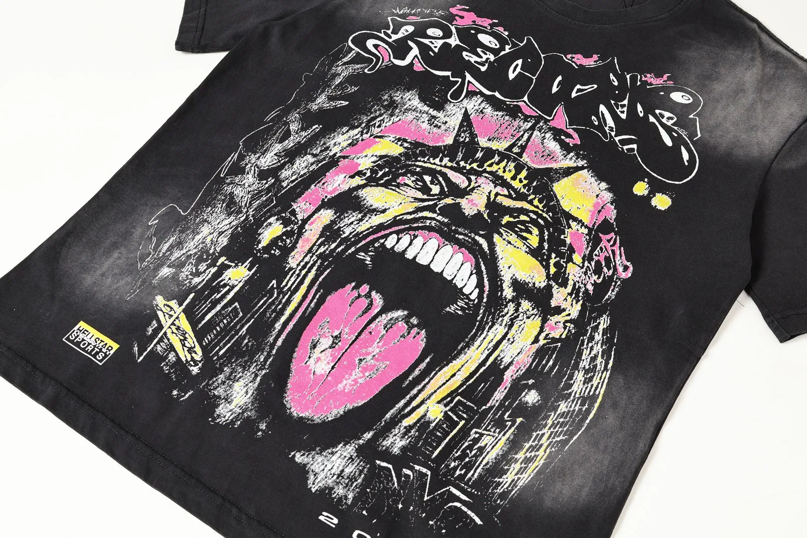 P124 Real-stock high-definition Hellstar Cross-border European and American style street brand pure cotton T-shirt Fabric (fabric): 32 pieces of 250g washed combed double yarn pure cotton Size (size): S-M- L- X L Color (colour): Washed black 👉