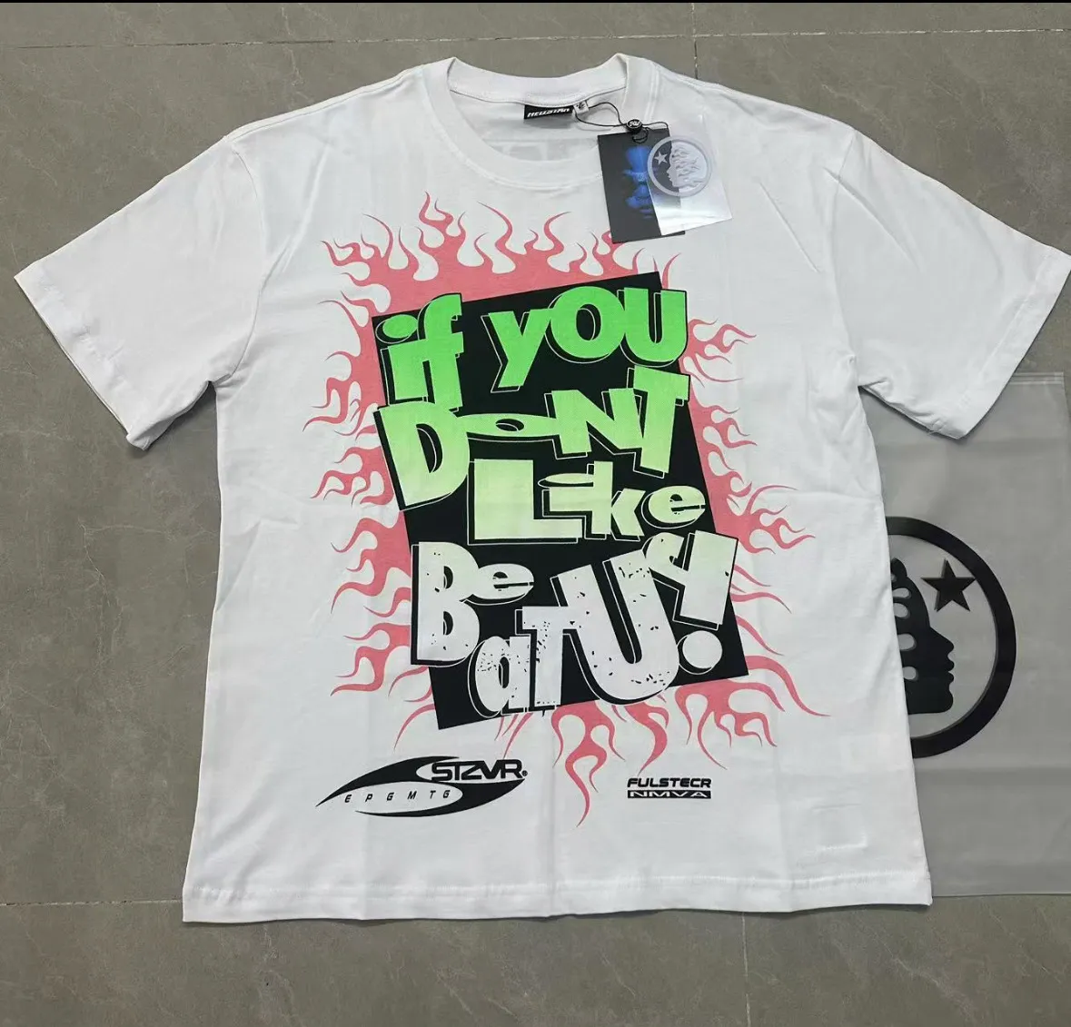 P108 Real-stock Hellstar Cross-border European and American style, street fashion brand pure cotton T-shirt Fabric (fabric): 32 pieces of 240g heavy combed double yarn pure cotton Size (size): S-M- L- X L Color (colour): white