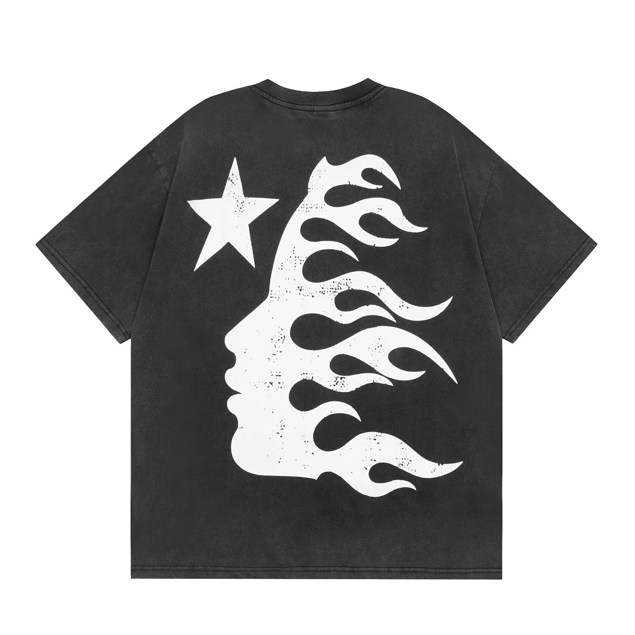 P126 Hellstar Studios Evil Smile Short Sleeve Tee Shirt Washed Black Hellstar Smile Earth washed and distressed short-sleeved T-shirt The new hot beauty trend Hellstar!  Standard beauty and trendy workmanship, original customization (fabric, pattern, printing, hang tag, main mark, etc.), exaggerated style, explosive style, dare to break through tradition, bring adventurous new fashion experience!  YoungBoy, the most popular rapper in the youth circle, has shot a lot of models for him, and celebrities such as Dababy and Swae Lee frequently get dressed!  color: Vintage Black (washed black) size: S, M, L, XL