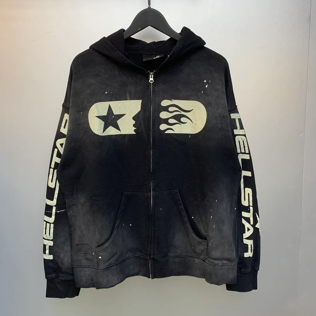 P240 HELLSTAR STUDIOS ZIP HOODIE old splash ink spray maliu splash ink heavy industry hoodie sweatshirt cardigan jacket new hot beauty trend Hellstar! Standard beauty and trendy workmanship, original customization (fabric, pattern, printing, hang tag, main mark, etc.), exaggerated style, explosive style, dare to break through tradition, bring adventurous new fashion experience!   YoungBoy, the most popular rapper in the youth circle, has shot a lot of models for him, and celebrities such as Dababy and Swae Lee frequently get dressed!  color: black Size: S, M, L, XL