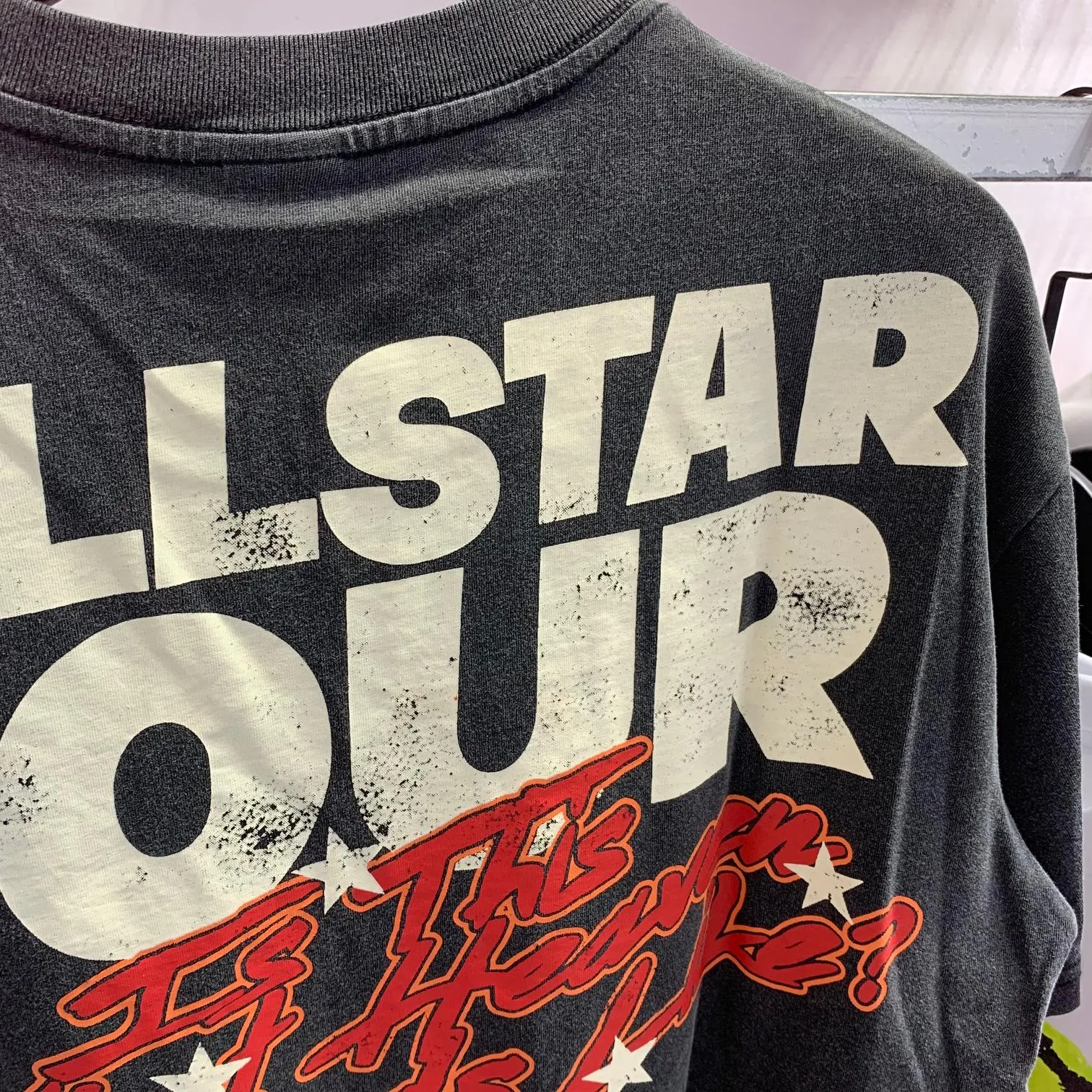 P126 Hellstar Studios Biker Tour Short Sleeve Tee Shirt Hellstar Travels Around the World washed and distressed short-sleeved T-shirt The new hot beauty trend Hellstar!  Standard beauty and trendy workmanship, original customization (fabric, pattern, printing, hang tag, main mark, etc.), exaggerated style, explosive style, dare to break through tradition, bring adventurous new fashion experience!  YoungBoy, the most popular rapper in the youth circle, has shot a lot of models for him, and celebrities such as Dababy and Swae Lee frequently get dressed!  color: Vintage Black (washed black) size: S, M, L, XL