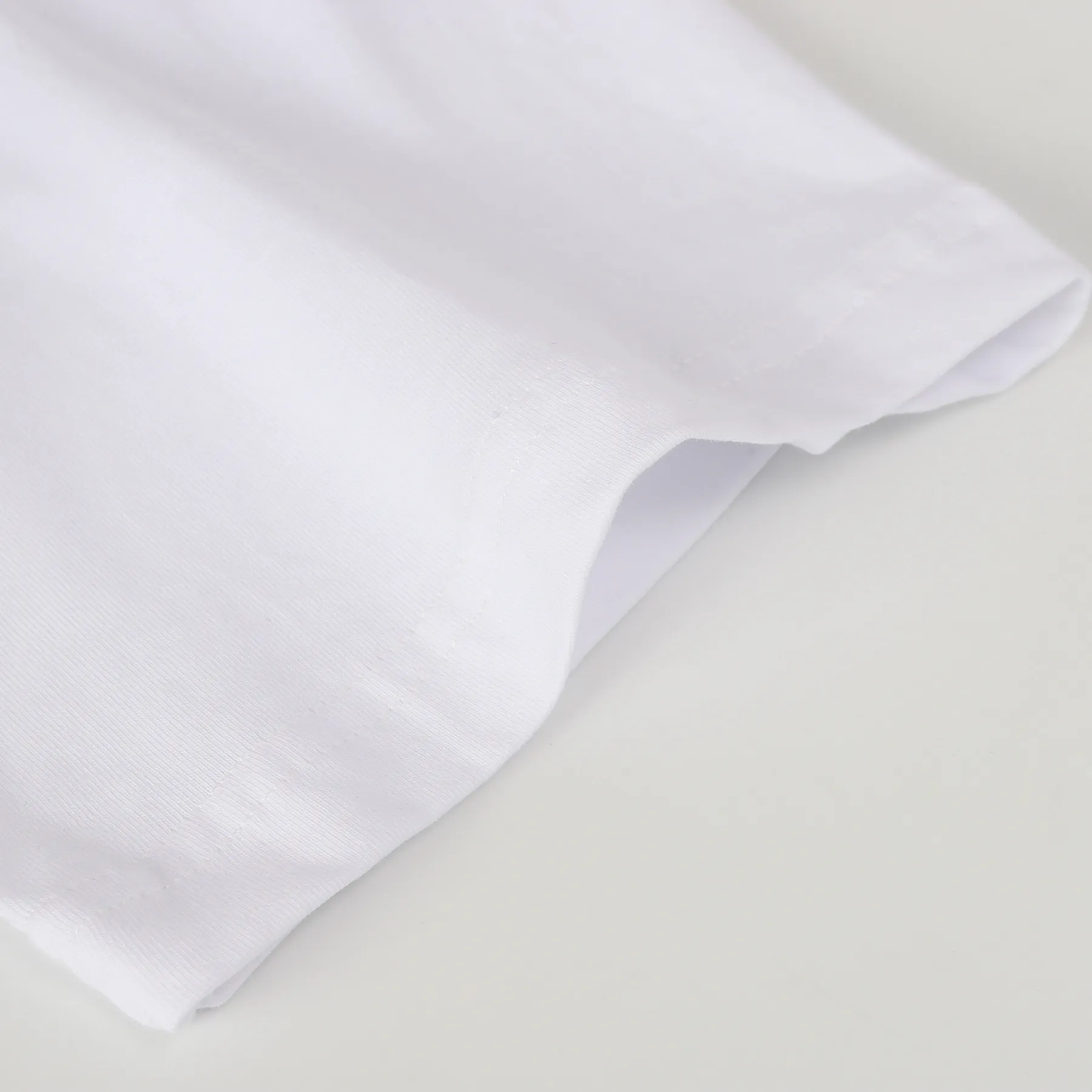 P116 778# white/pink ｜ Real stock Hellstar Cross-border European and American style, street brand pure cotton T-shirt Fabric (fabric): 32 counts of 240g heavy combed double yarn pure cotton Size (size): S-M- L- X L Color (colour): white, pink