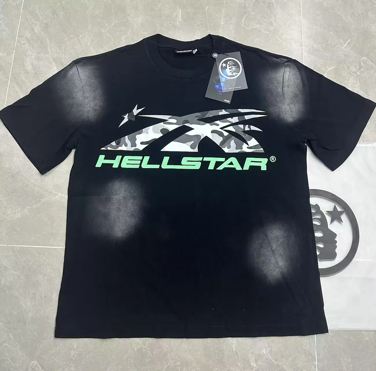 P124 Hellstar Hellstar Cross-border European and American style street fashion brand pure cotton T-shirt Fabric (fabric): 32 counts 250g washed combed double yarn pure cotton Size (size): S-M- L- X L Color (colour): Washed black (spray Ma Liu)
