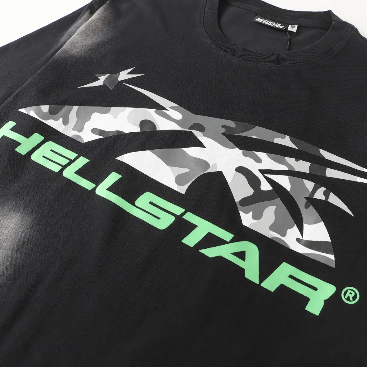 P124 Hellstar Hellstar Cross-border European and American style street fashion brand pure cotton T-shirt Fabric (fabric): 32 counts 250g washed combed double yarn pure cotton Size (size): S-M- L- X L Color (colour): Washed black (spray Ma Liu)