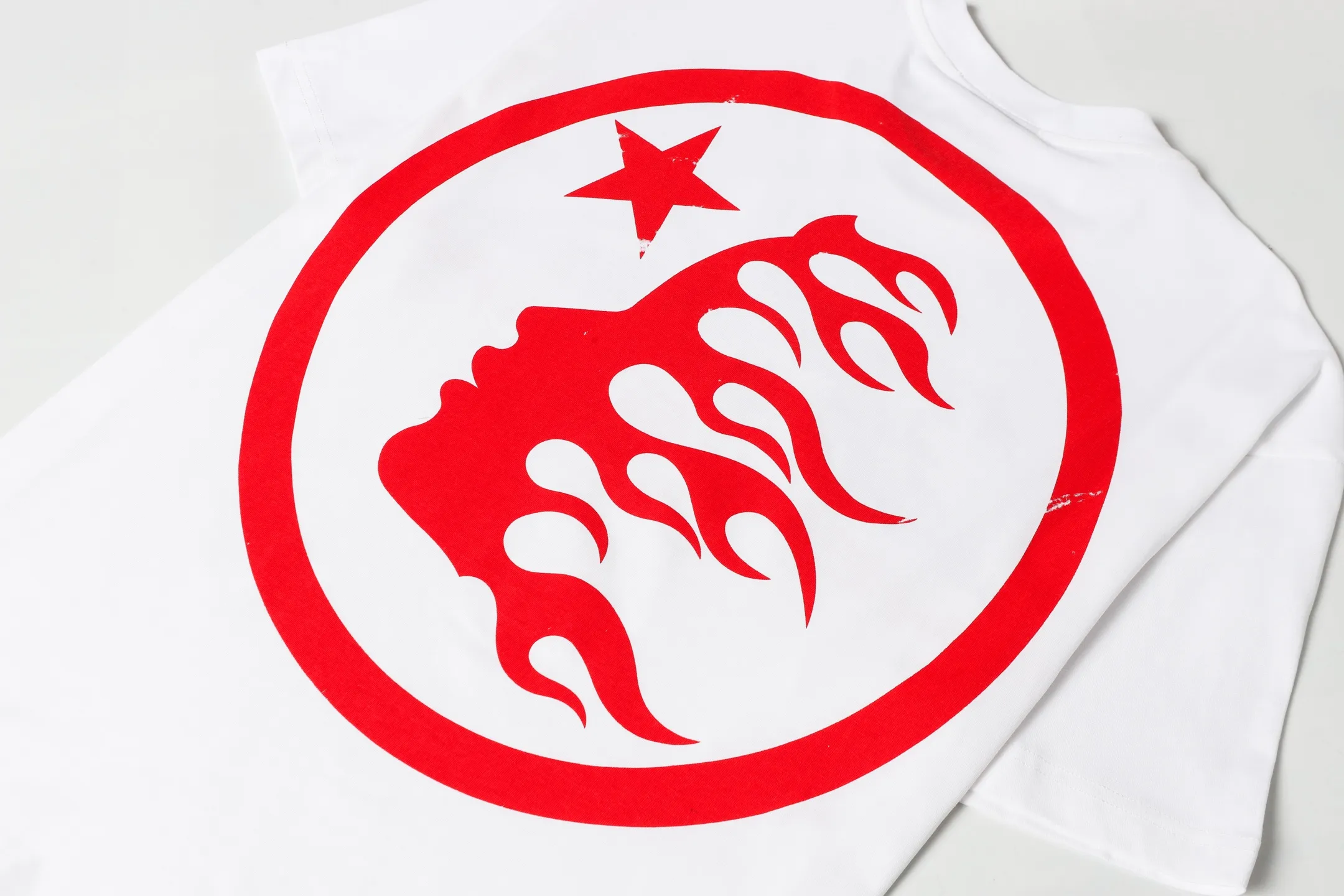 P108 Real-stock Hellstar Cross-border European and American style, street fashion brand pure cotton T-shirt Fabric (fabric): 32 counts of 240g heavy combed double yarn pure cotton Size (size): S-M- L- X L Color (colour): White 👉 👉