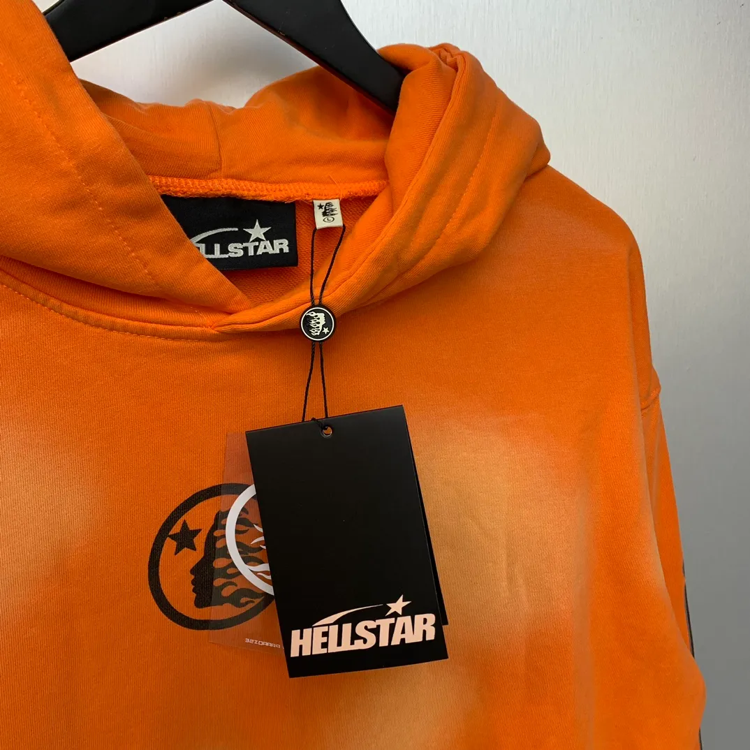 P240 Hellstar Hooded Sweatshirt Fashion brand pure cotton washed and distressed sweatshirt hoodie The new hot trendy Hellstar!  Standard beauty and trendy workmanship, original customization (fabric, pattern, printing, hang tag, main mark, etc.), exaggerated style, explosive style, dare to break through tradition, bring adventurous new fashion experience!   YoungBoy, the most popular rapper in the youth circle, has shot a lot of models for him, and celebrities such as Dababy and Swae Lee frequently get dressed!  color: orange Size: S, M, L, XL