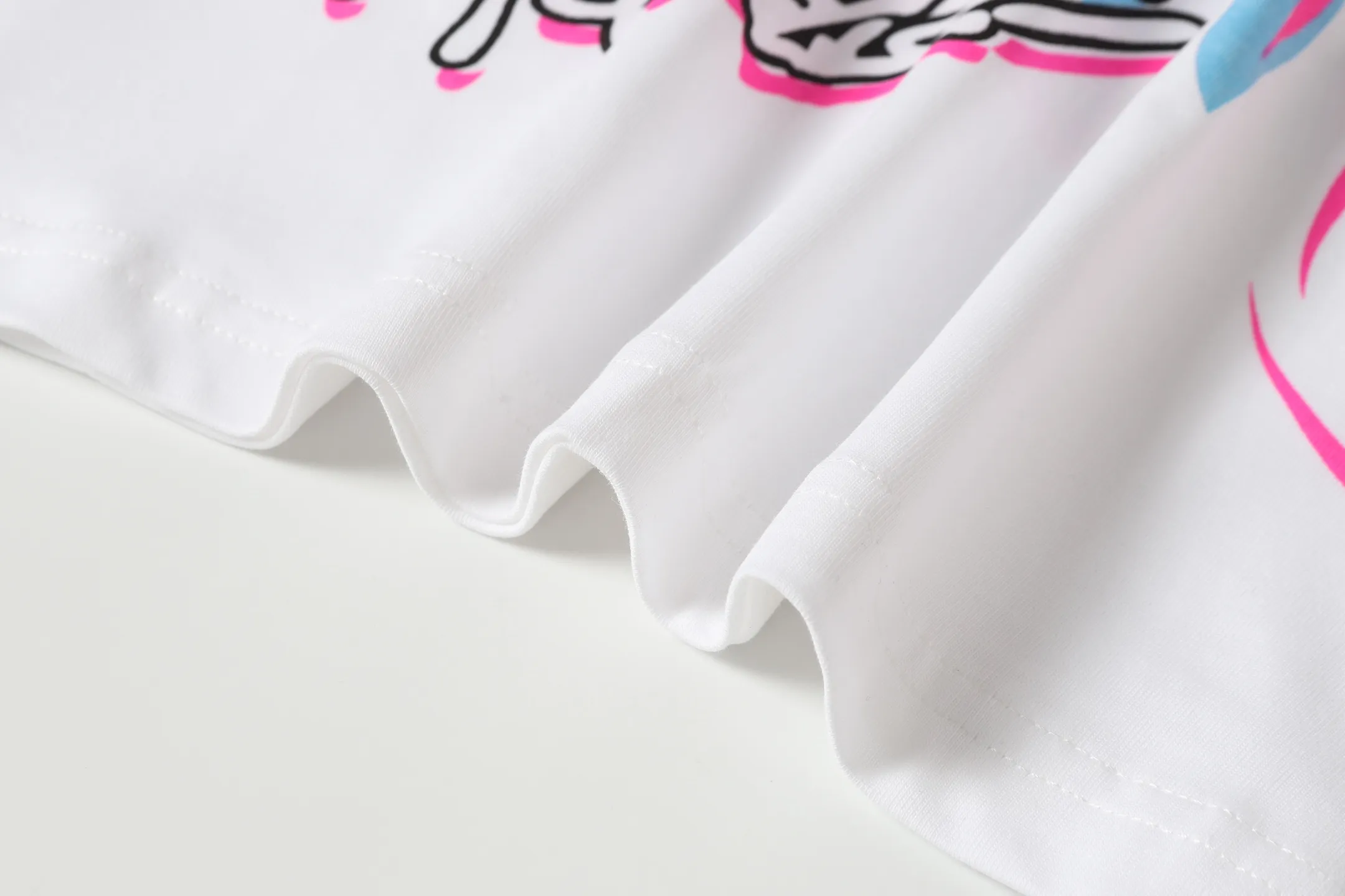 P108 Real-stock Hellstar Cross-border European and American style, street fashion brand pure cotton T-shirt Fabric (fabric): 32 counts of 240g heavy combed double yarn pure cotton Size (size): S-M- L- X L Color (colour): White 👉 👉 👉 👉
