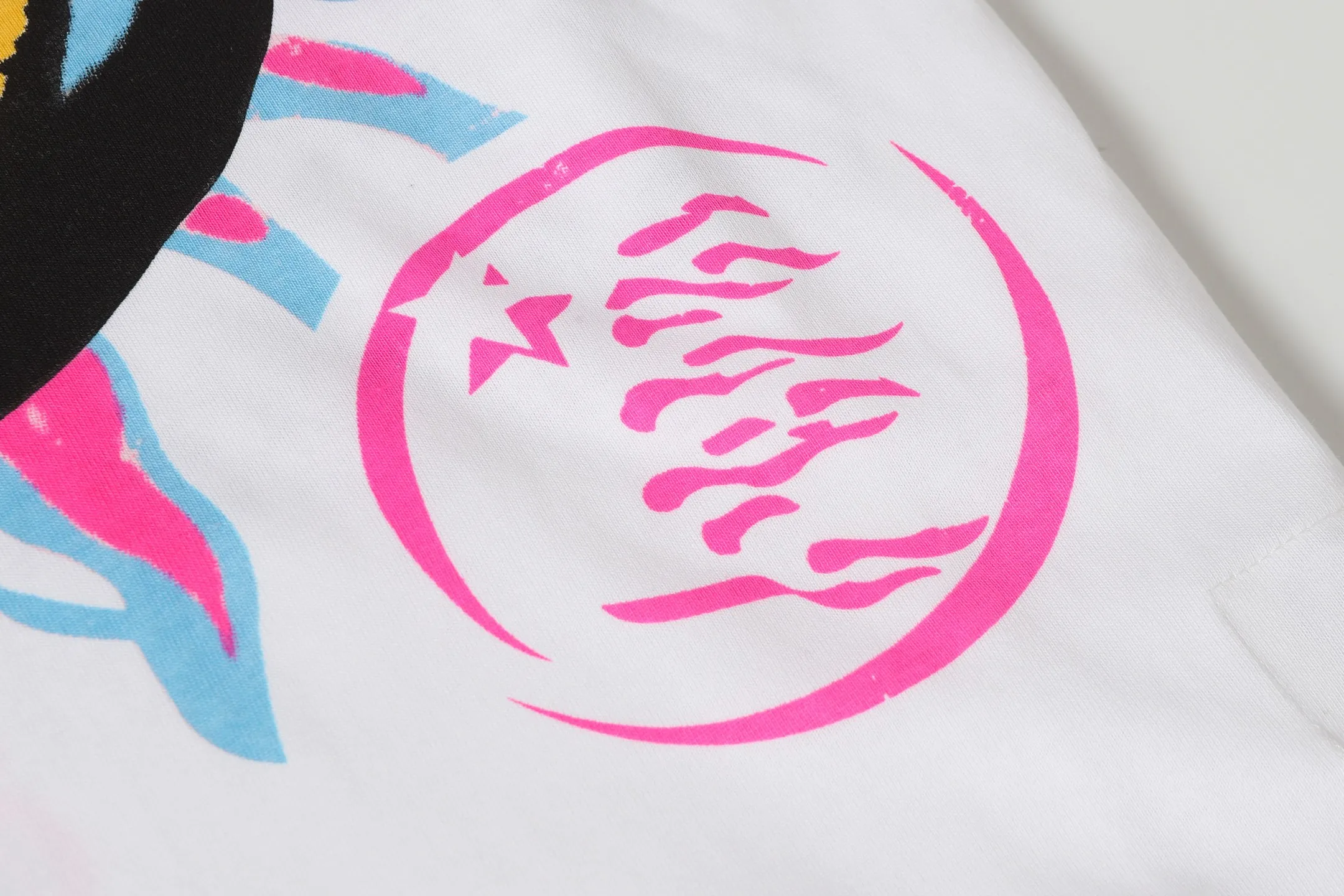 P108 Real-stock Hellstar Cross-border European and American style, street fashion brand pure cotton T-shirt Fabric (fabric): 32 counts of 240g heavy combed double yarn pure cotton Size (size): S-M- L- X L Color (colour): White 👉 👉 👉 👉