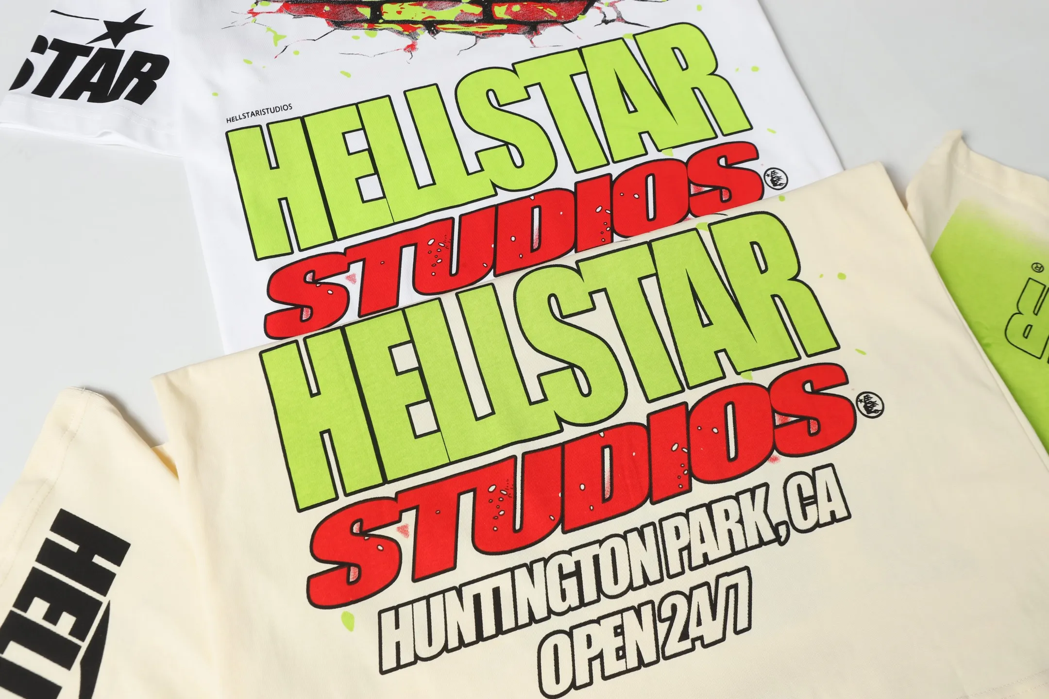 P108 Real-stock Hellstar cross-border European and American style, street fashion brand pure fabric (fabric): 32 pieces of 240g heavy combed double yarn pure cotton code number (size): S-M- L- X L color (colour): apricot/white 👉