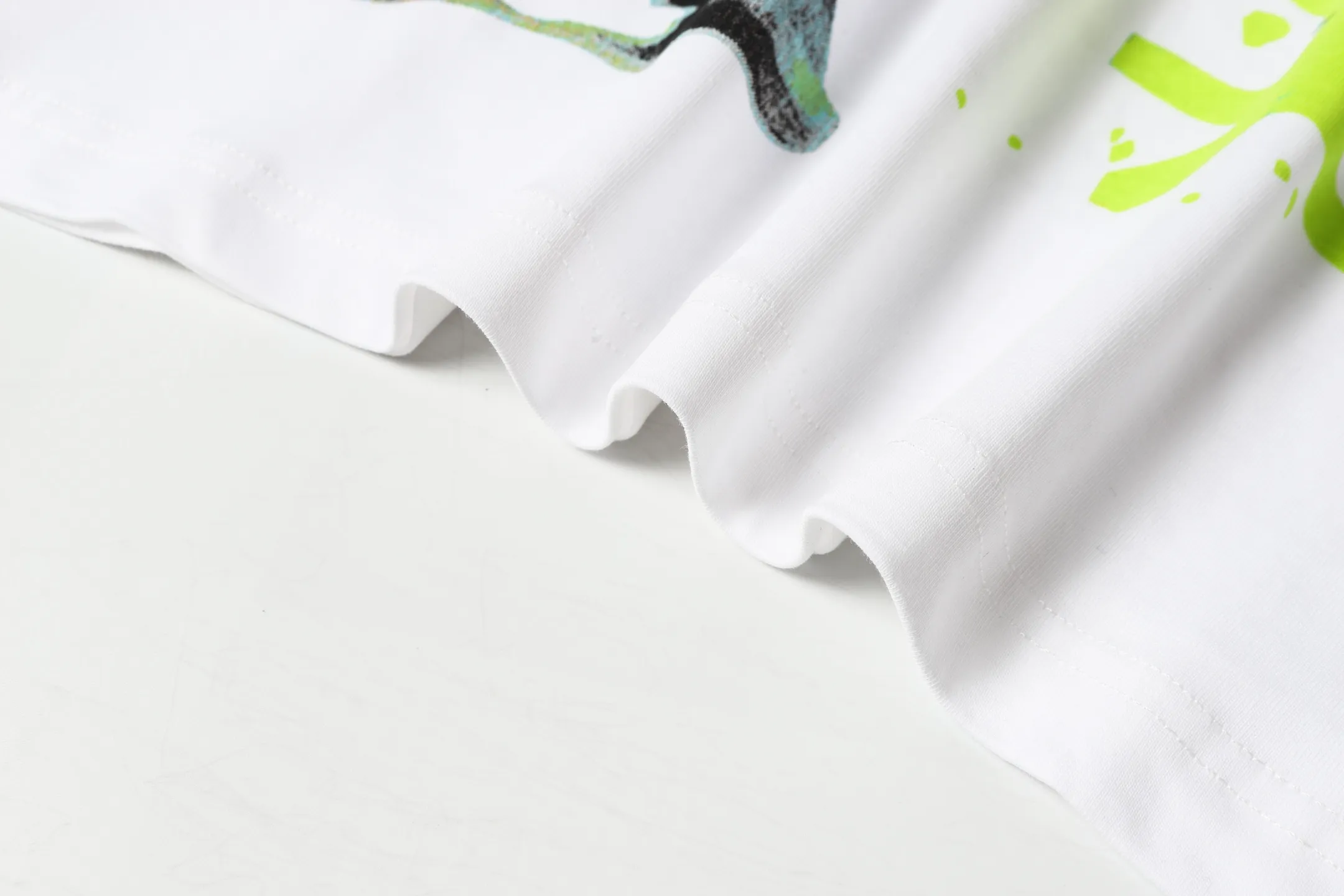 P108 Real-stock Hellstar cross-border European and American style, street fashion brand pure fabric (fabric): 32 pieces of 240g heavy combed double yarn pure cotton code number (size): S-M- L- X L color (colour): apricot/white 👉