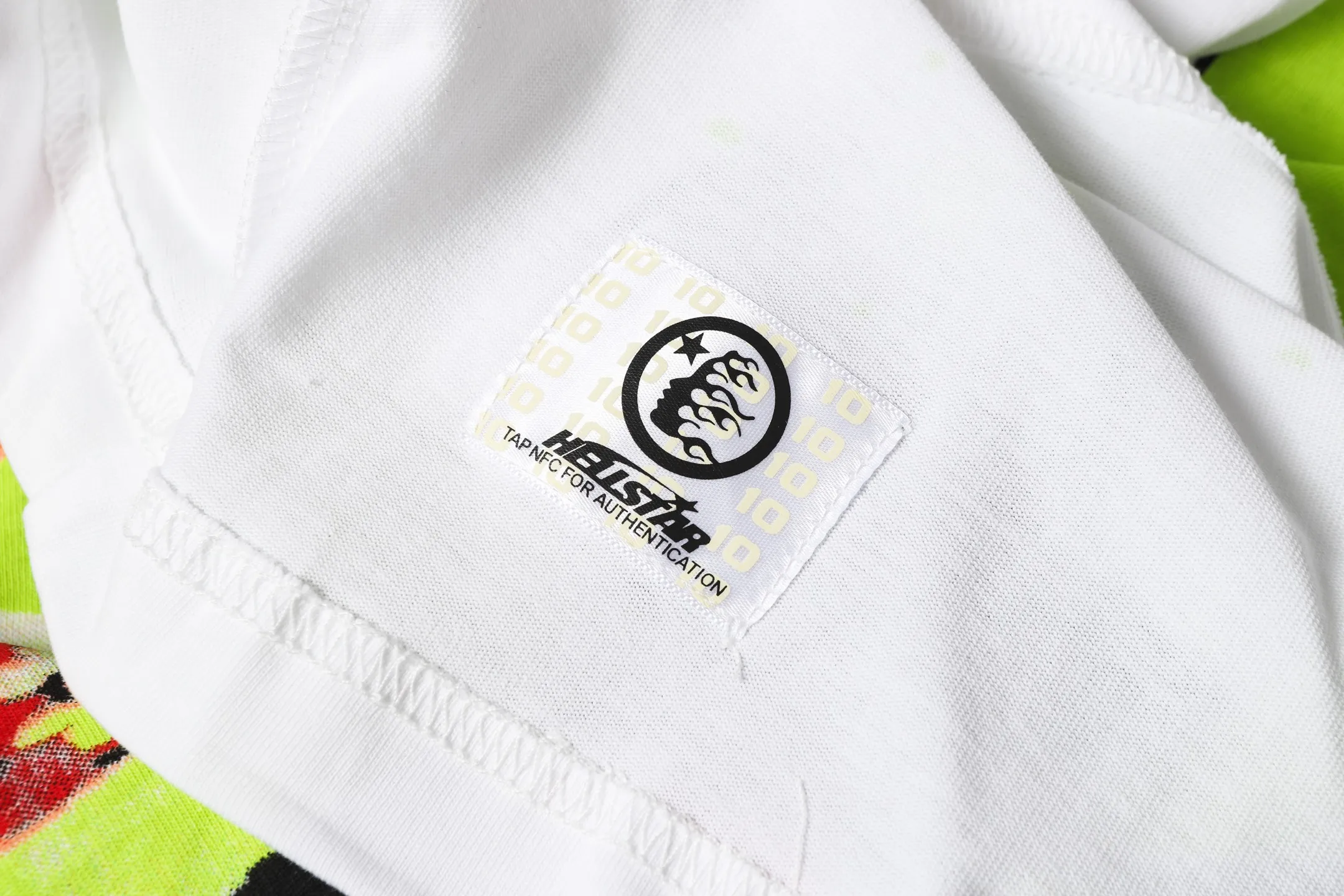 P108 Real-stock Hellstar cross-border European and American style, street fashion brand pure fabric (fabric): 32 pieces of 240g heavy combed double yarn pure cotton code number (size): S-M- L- X L color (colour): apricot/white 👉
