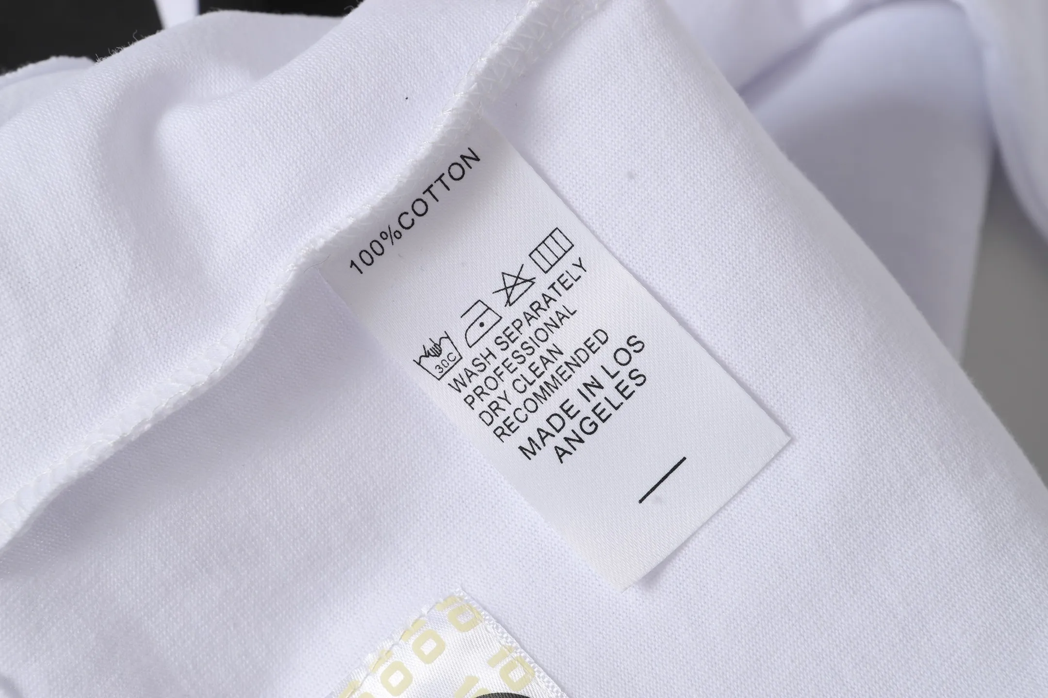 P108 Real-stock Hellstar Cross-border European and American style, street fashion brand pure cotton T-shirt Fabric (fabric): 32 pieces of 240g heavy combed double yarn pure cotton Size (size): S-M- L- X L Color (colour): white