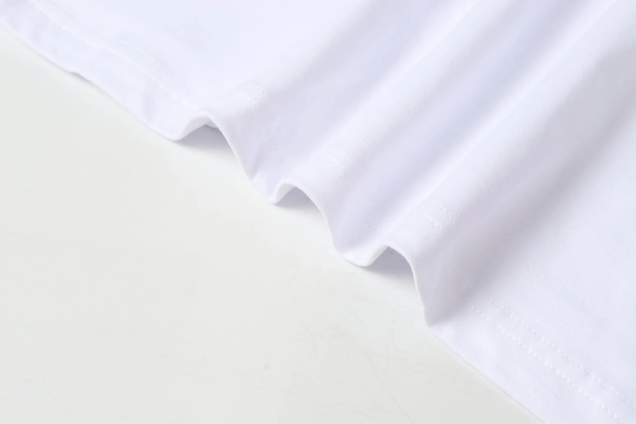 P108 Real-stock Hellstar Cross-border European and American style, street fashion brand pure cotton T-shirt Fabric (fabric): 32 pieces of 240g heavy combed double yarn pure cotton Size (size): S-M- L- X L Color (colour): white