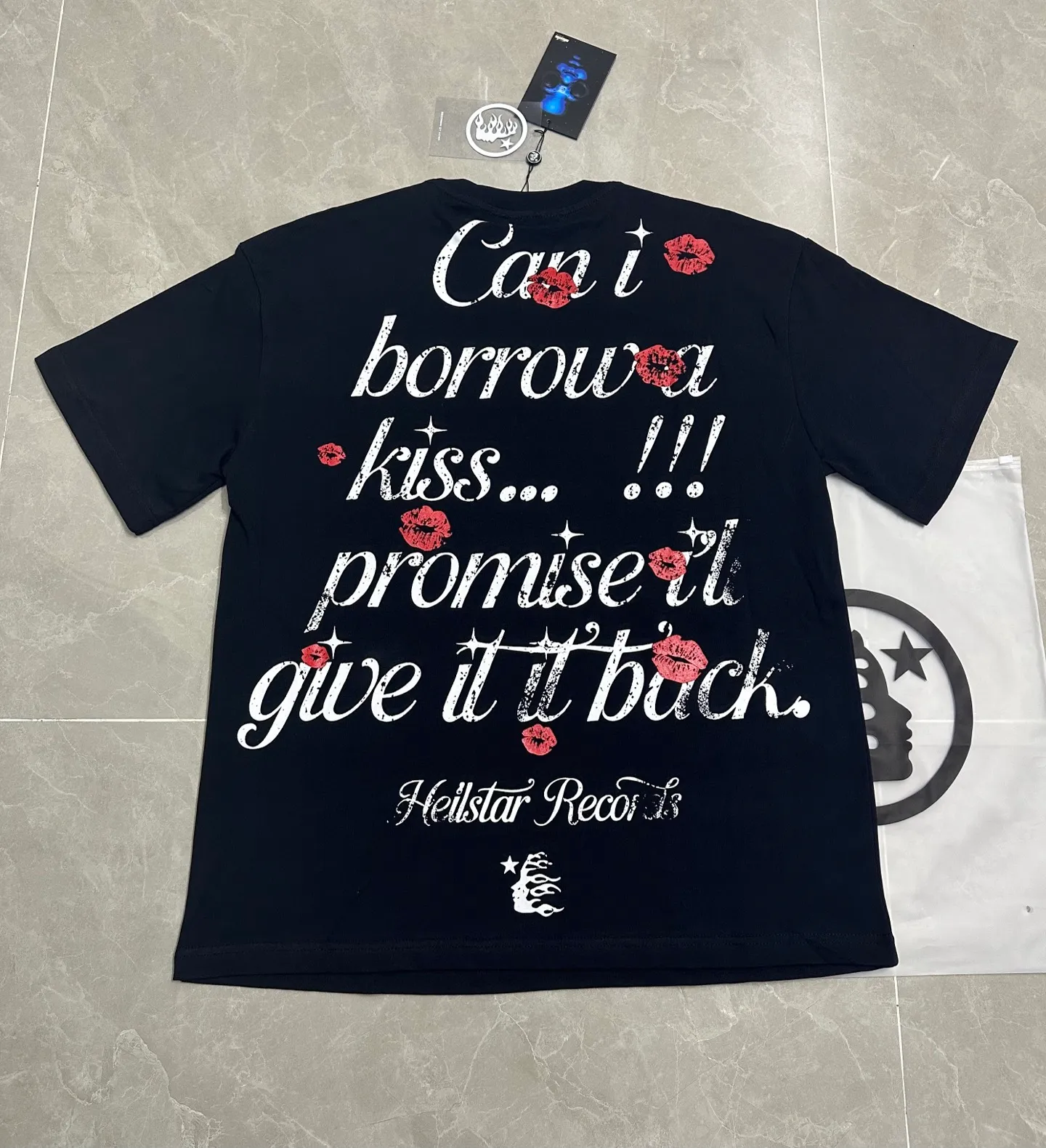 P108 780# black / white I Real stock Hellstar Cross-border European and American style, street fashion brand pure cotton T-shirt Fabric (fabric): 32 counts of 240g heavy combed double yarn pure cotton Size (size): S-M- L- X L Color (colour): white/black