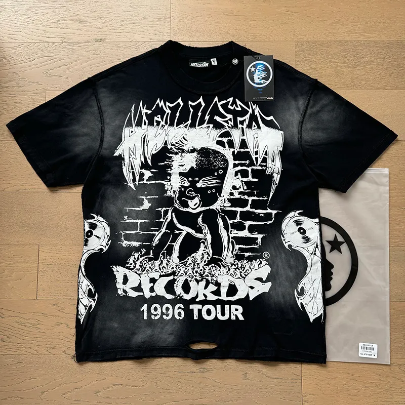 P130 Washed Black + Frayed Real Shots Hellstar Washed, Frayed and Reversed Fashion Printed Short-sleeved T-shirt Fabric: 265g 32 count fine cotton double yarn pure cotton Color: Washed Black Size: S M L XL