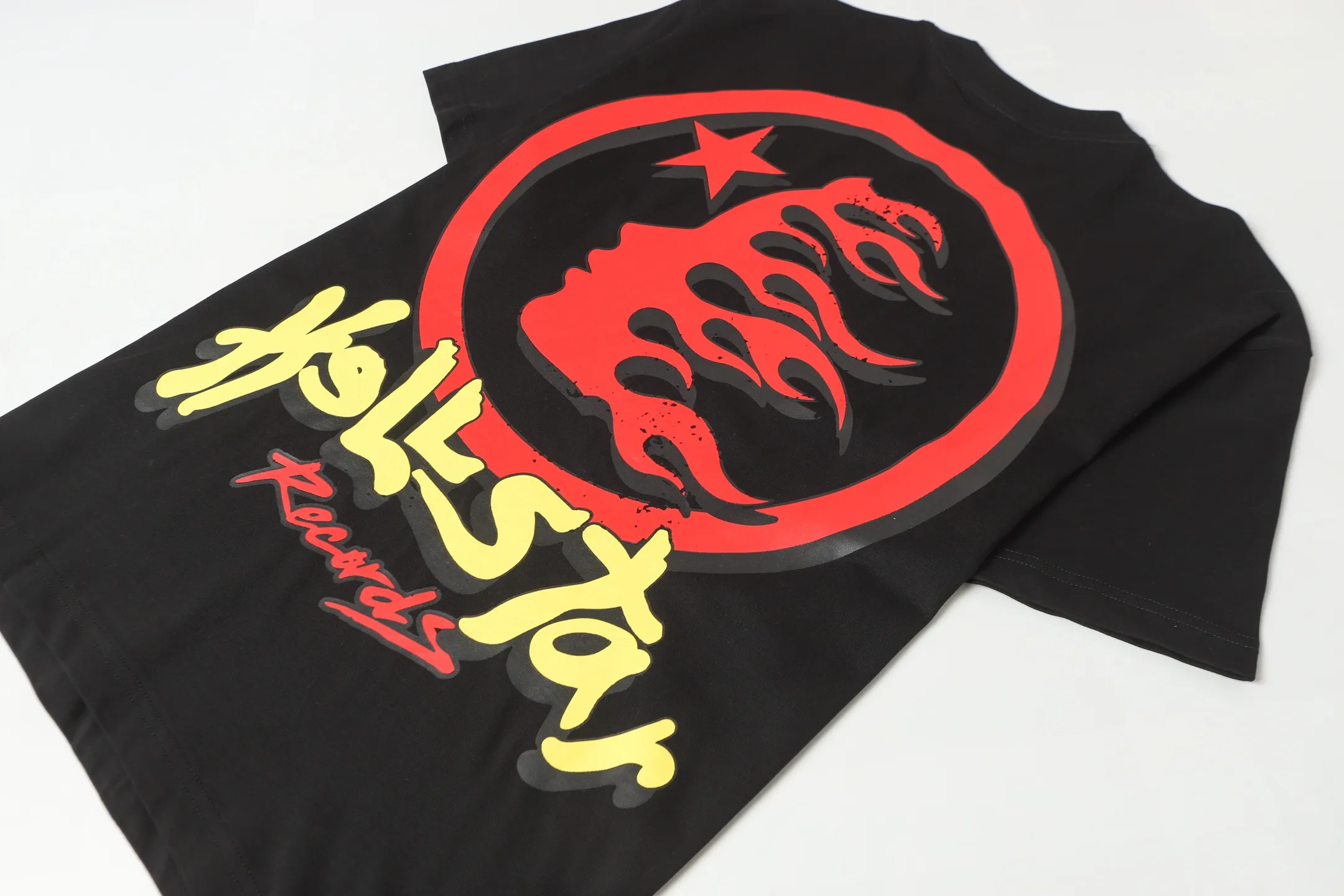 P108 Real-stock Hellstar Cross-border European and American style, street brand pure cotton T-shirt Fabric (fabric): 32 counts of 240g heavy combed double yarn pure cotton Size (size): S-M- L- X L Color (colour): black/white/apricot 👉 👉