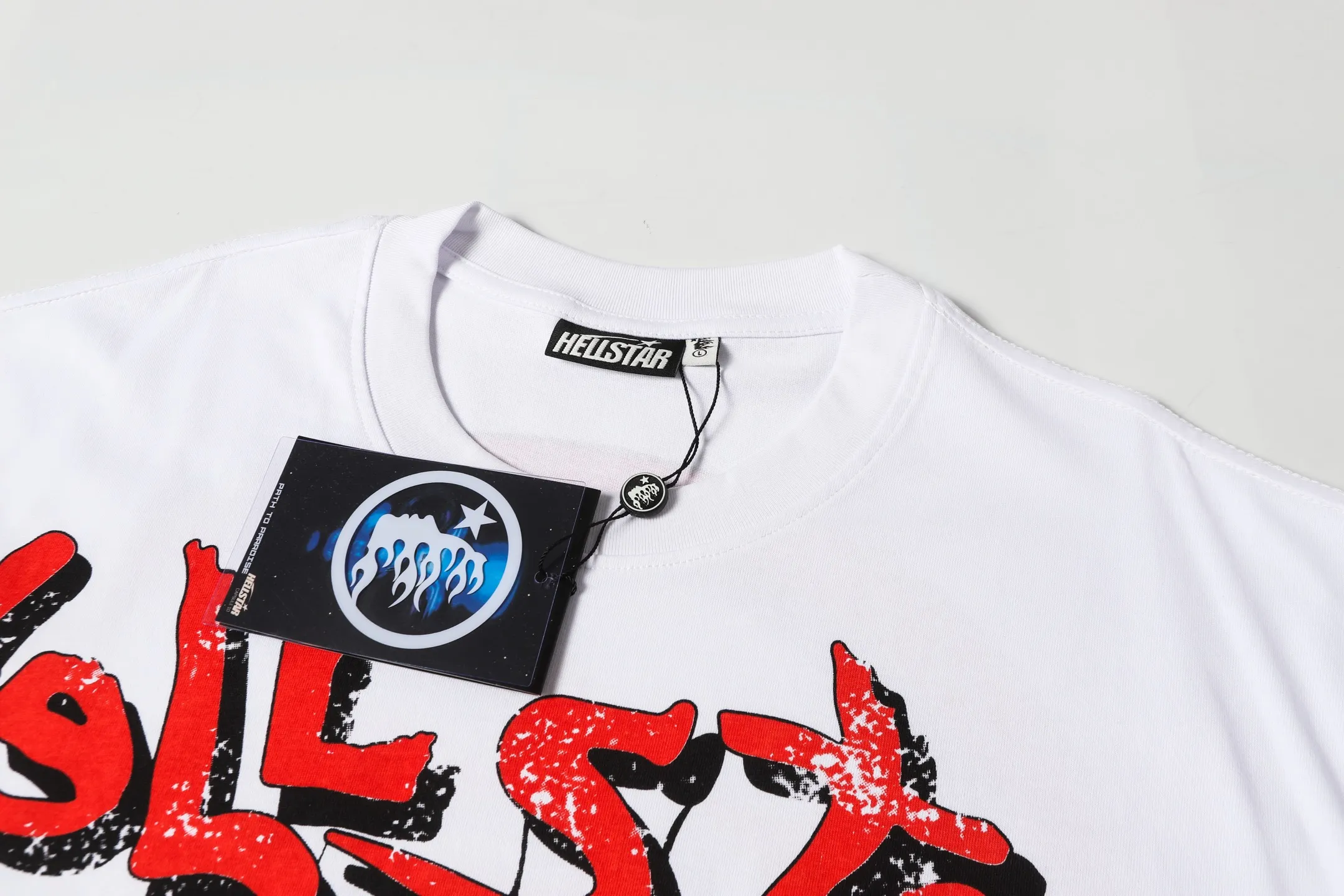 P108 Real-stock Hellstar Cross-border European and American style, street brand pure cotton T-shirt Fabric (fabric): 32 counts of 240g heavy combed double yarn pure cotton Size (size): S-M- L- X L Color (colour): black/white/apricot 👉 👉