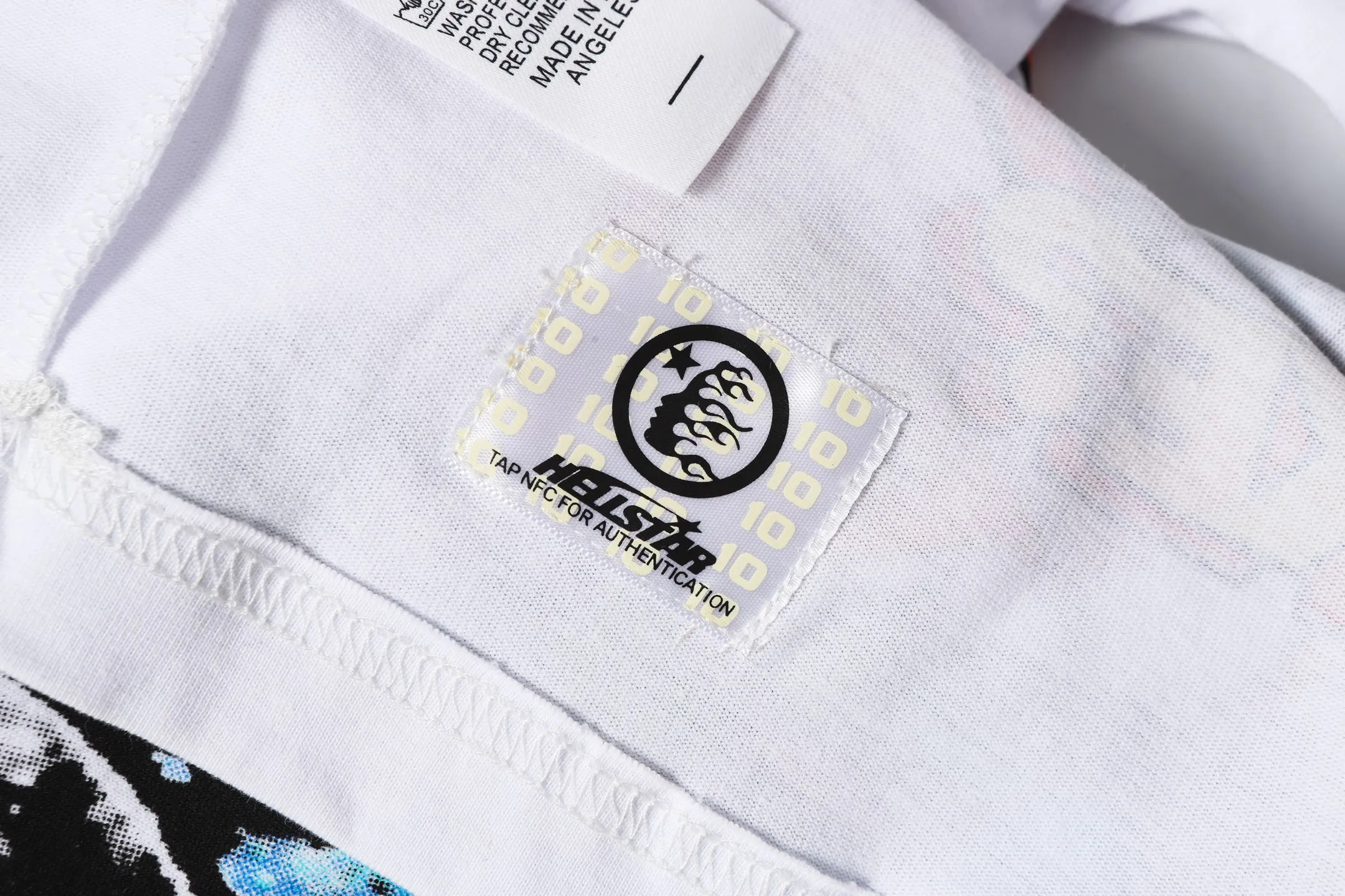 P108 Real-stock Hellstar Cross-border European and American style, street brand pure cotton T-shirt Fabric (fabric): 32 counts of 240g heavy combed double yarn pure cotton Size (size): S-M- L- X L Color (colour): black/white/apricot 👉 👉