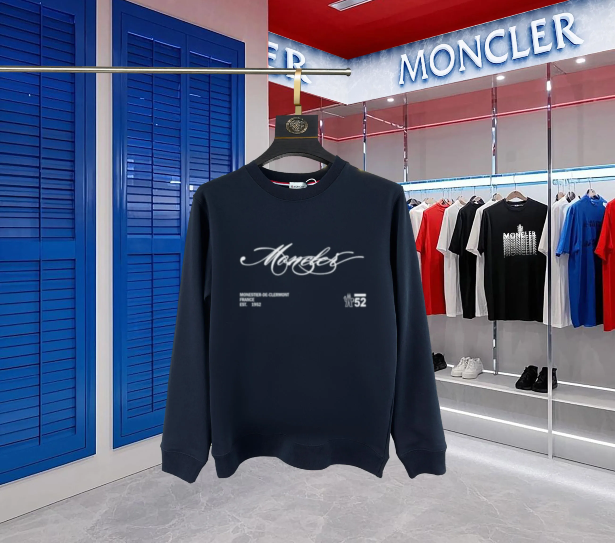 P210 High-version sweatshirt) [Long-term stock] 〖𝐌𝐎𝐍𝐂𝐋𝐄𝐑~Mask〗 Made of 440g heavy-weight fabric. It is different from the market currency. It can be matched with any variety and is properly handsome. 😎The whole dress is made of double waistcoats. The double waistcoats make the whole dress more three-dimensional. Not ordinary factories can do such fine work. 2025 Spring runway version of the T stage, on sale at the counter, round neck terry sweatshirt, high-end double-strand pure cotton, custom-made stretch ribs, dyed in the same vat, complete with three standards, matched with exquisite embroidered LOGO on the chest, simple and advanced, same style for men and women. Color: black, apricot, white, size: S M L XL 2XL